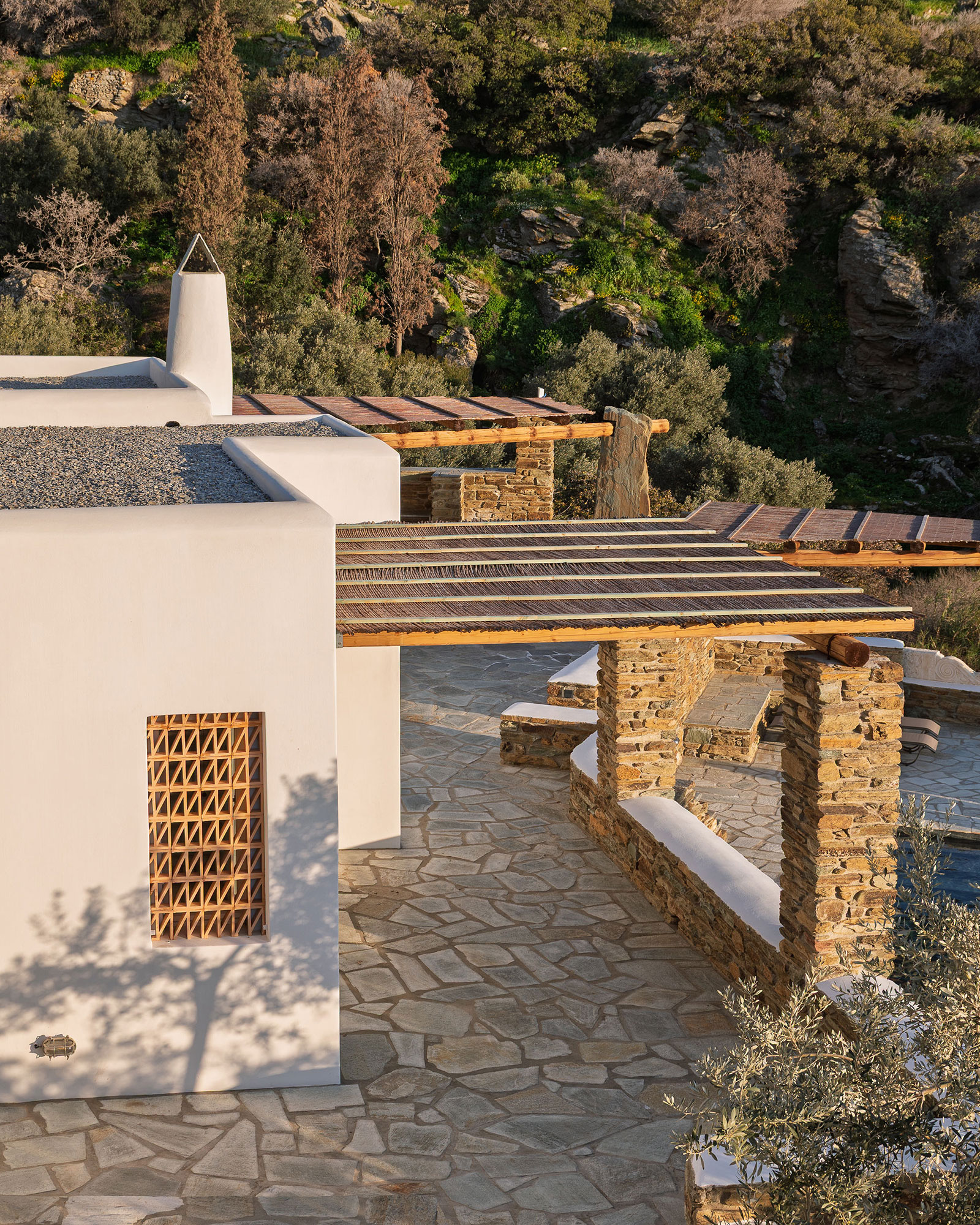 villa-petra_villa_andros-greece_exterior-detail.jpg