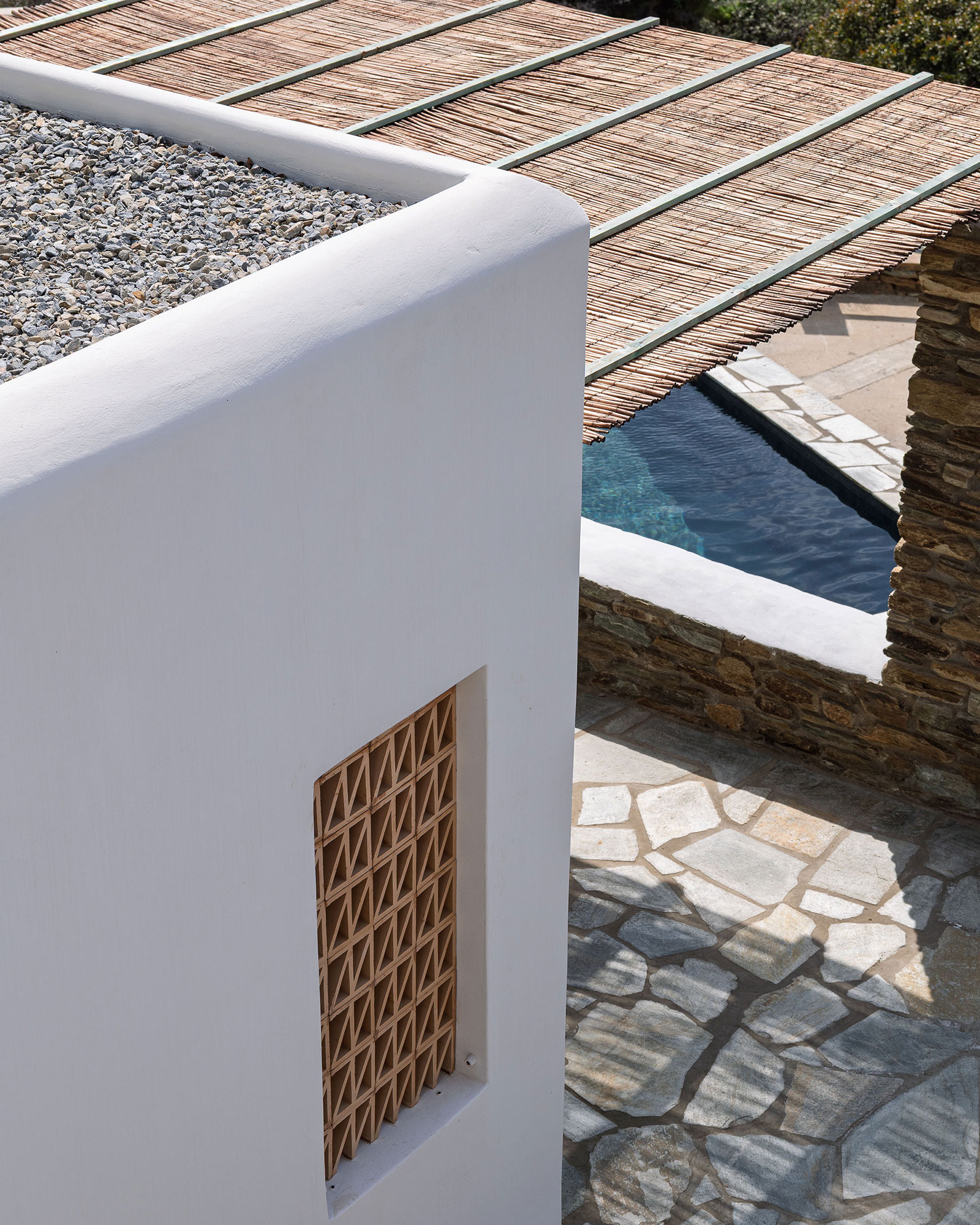 villa-petra_villa_andros-greece_exterior-detail-space.jpg