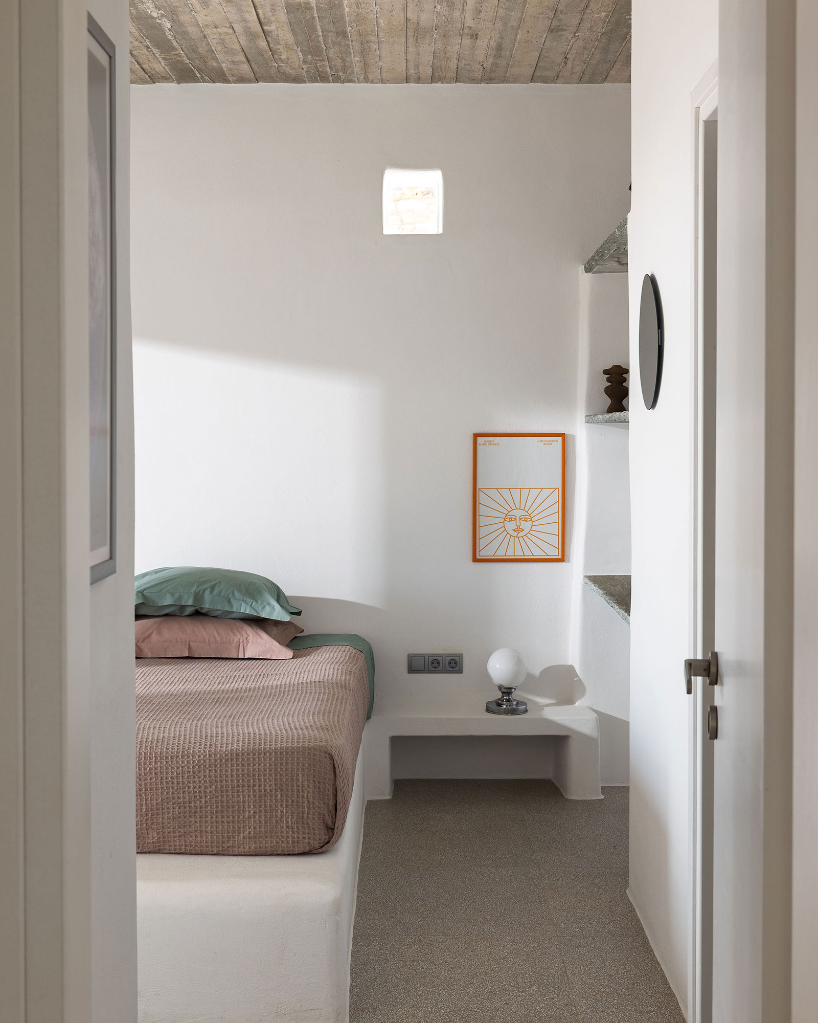 villa-petra_villa_andros-greece_interior-bed-room.jpg