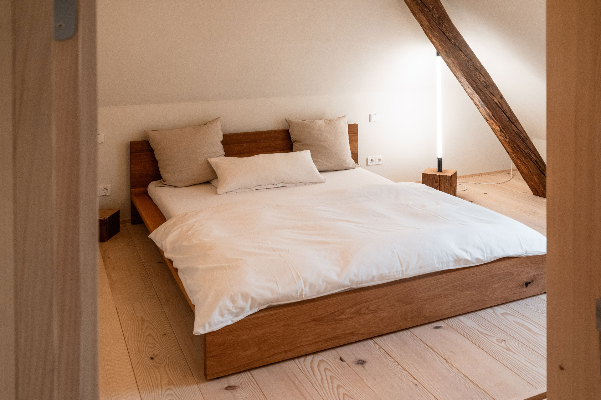 black-forest-house-1650_house_wieden-germany_interior-bedroom.jpg