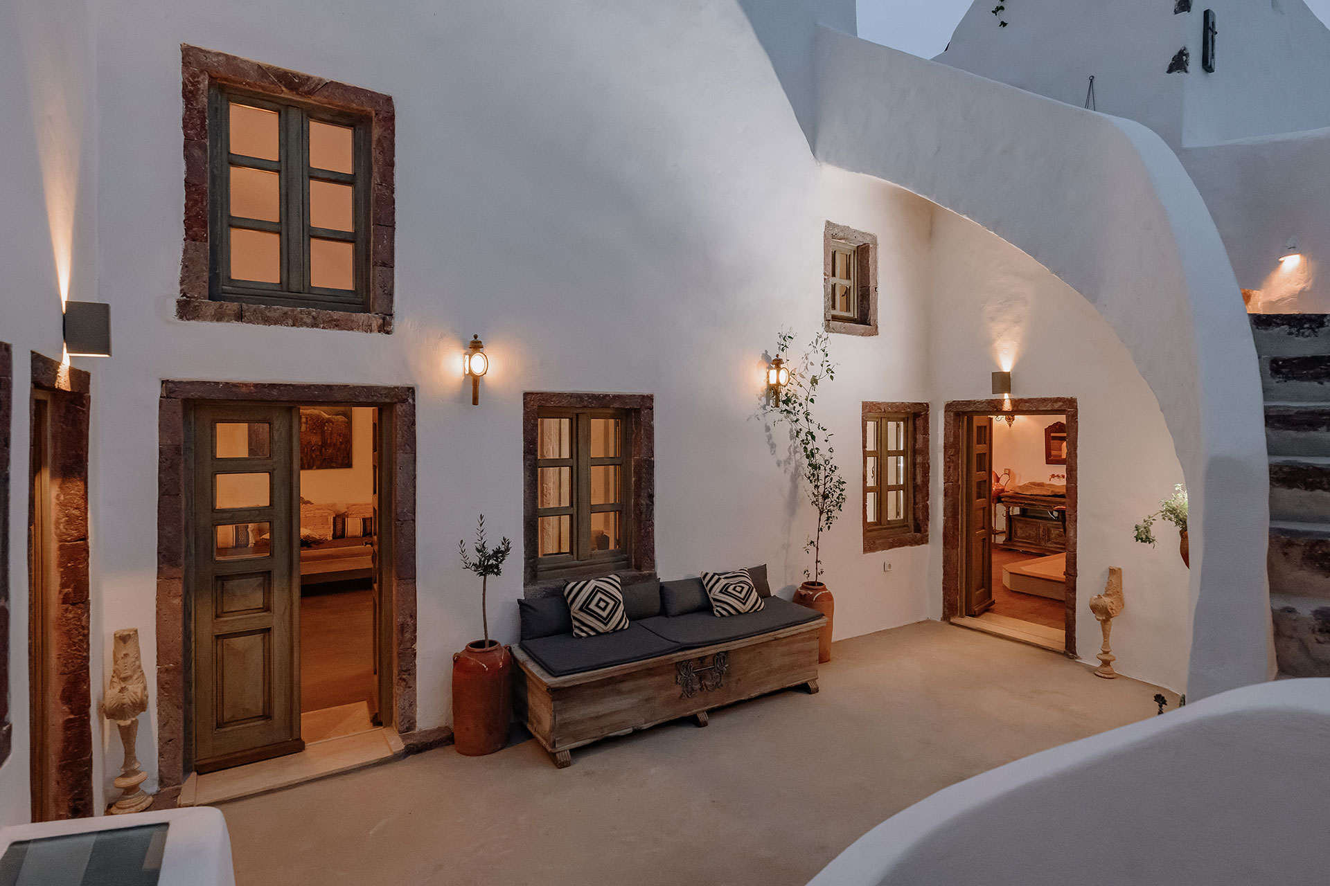 historical-villa-santa-croce_house_santorini-greece_exterior-night.jpg