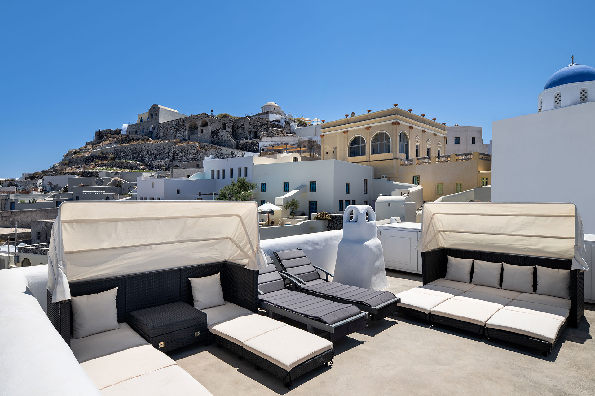 historical-villa-santa-croce_house_santorini-greece_exterior-terrace-design.jpg
