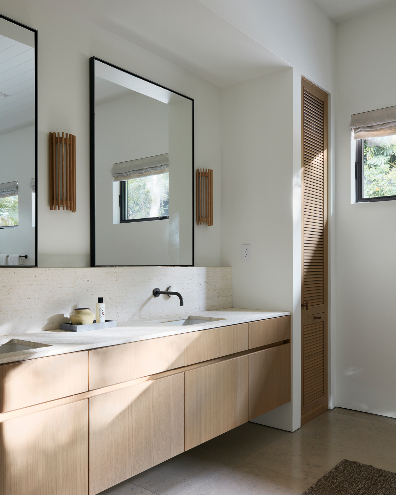 diamond-head-hillside-estate_villa_honolulu-hawaii-usa_interior-bath-room.jpg