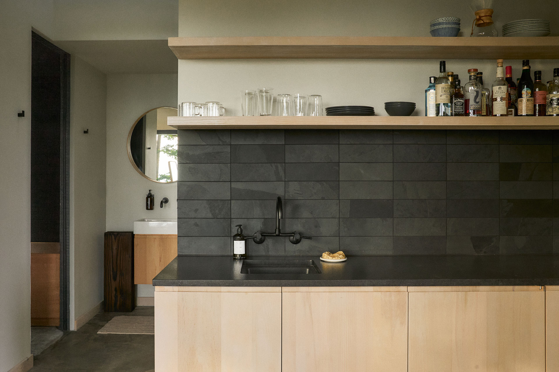 dry-creek-cabin_cabin_washington-usa_interior-detail-design.jpg
