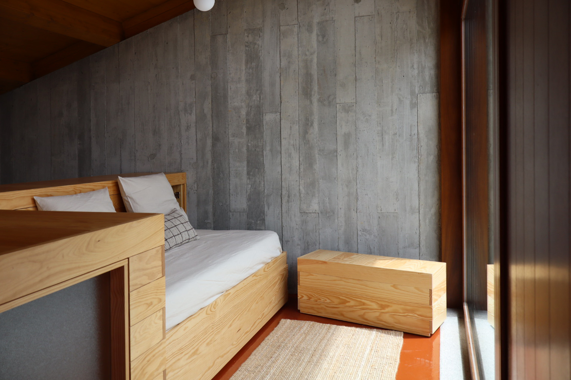 fugahouse_villa_viseu-portugal_interior-sofa.jpg