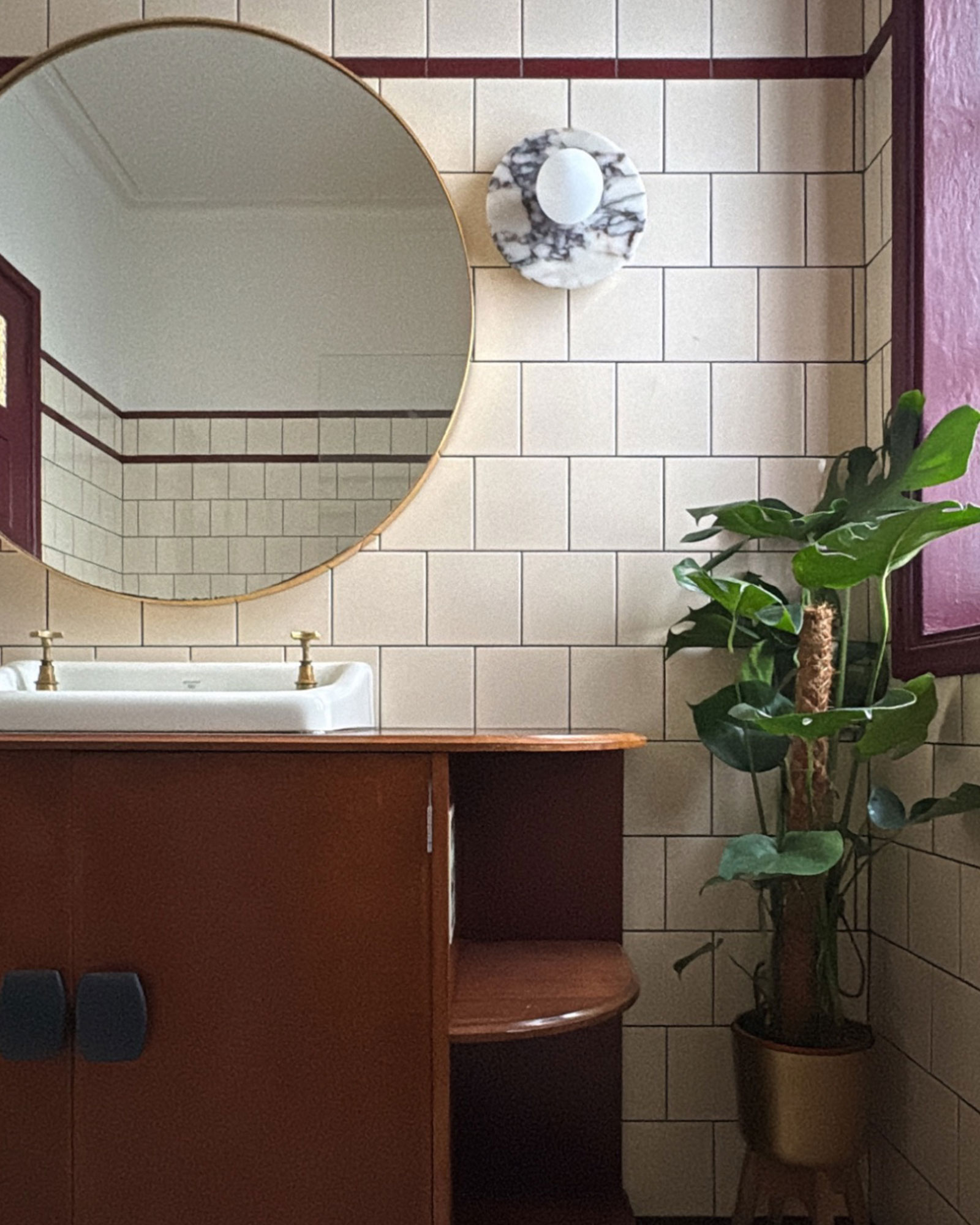 vintage-bonfim_apartment_porto-portugal_interior-bathroom.jpg