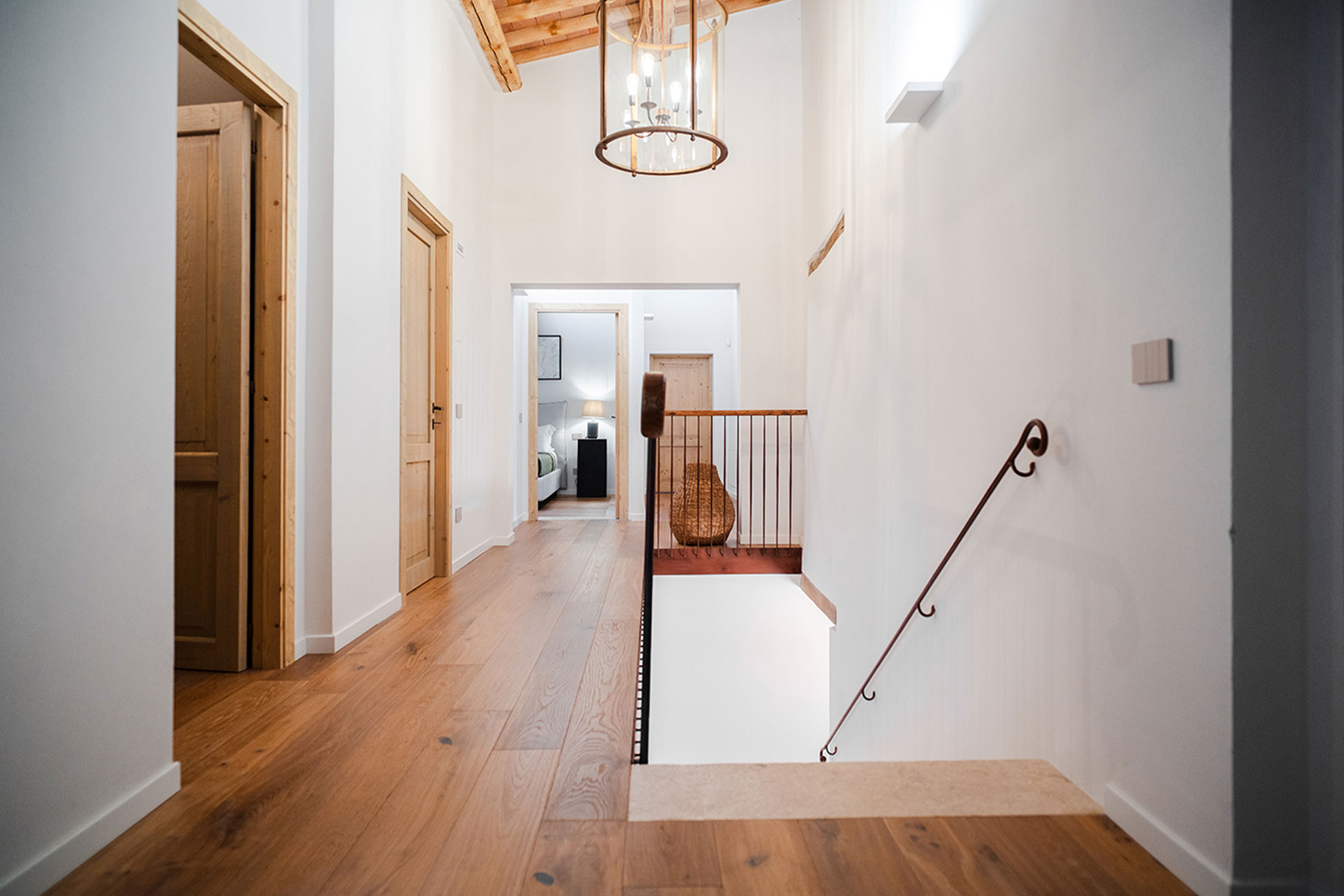 casa-montemelino_estate_umbria-italy_interior-second-floor.jpg