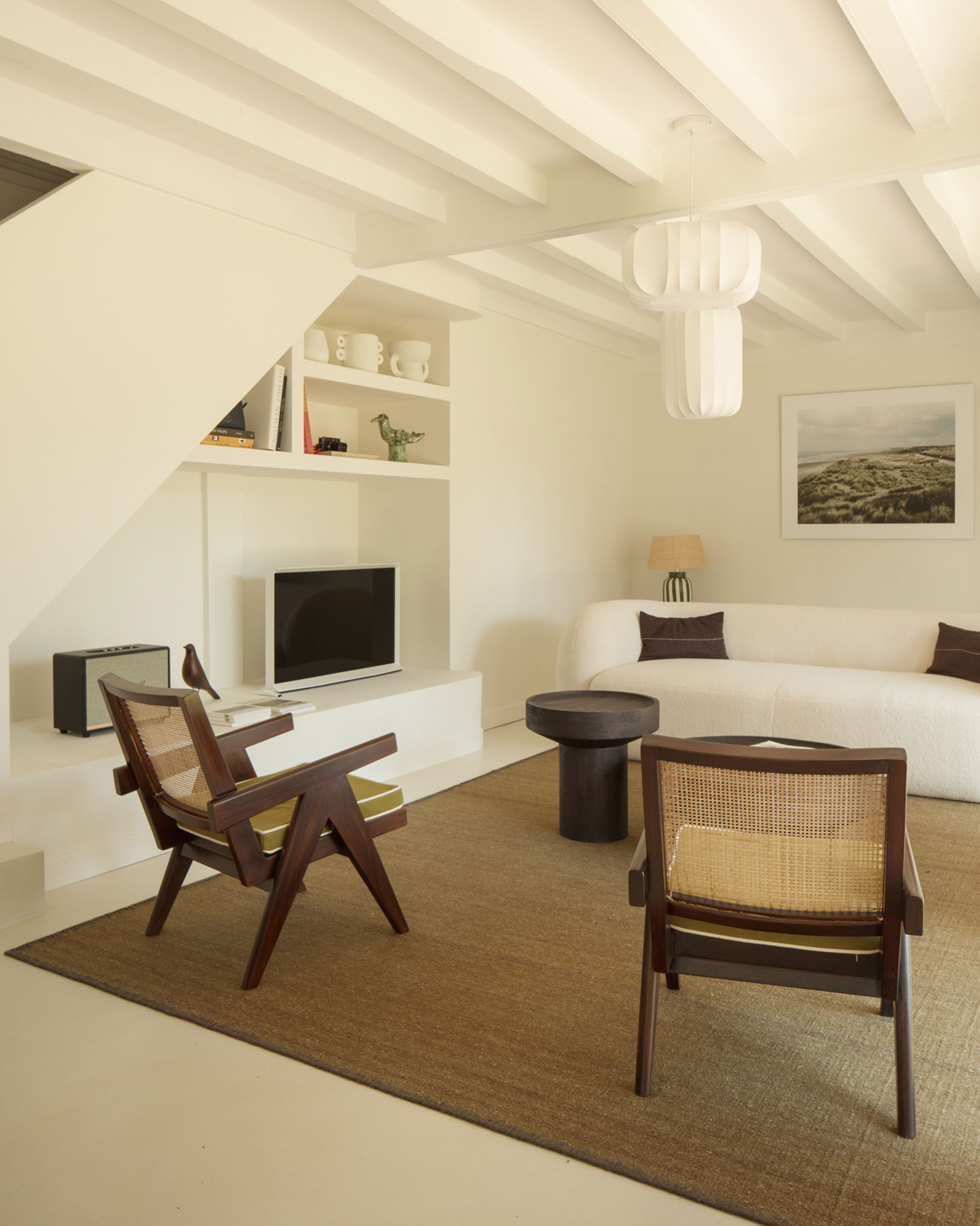 villa-dyreye_villa_seignosse-france_interior-living.jpg