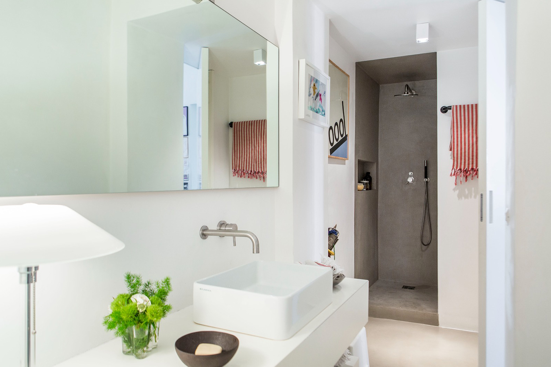 casa-cris_house_rome-italy_interior-bath-room.jpg