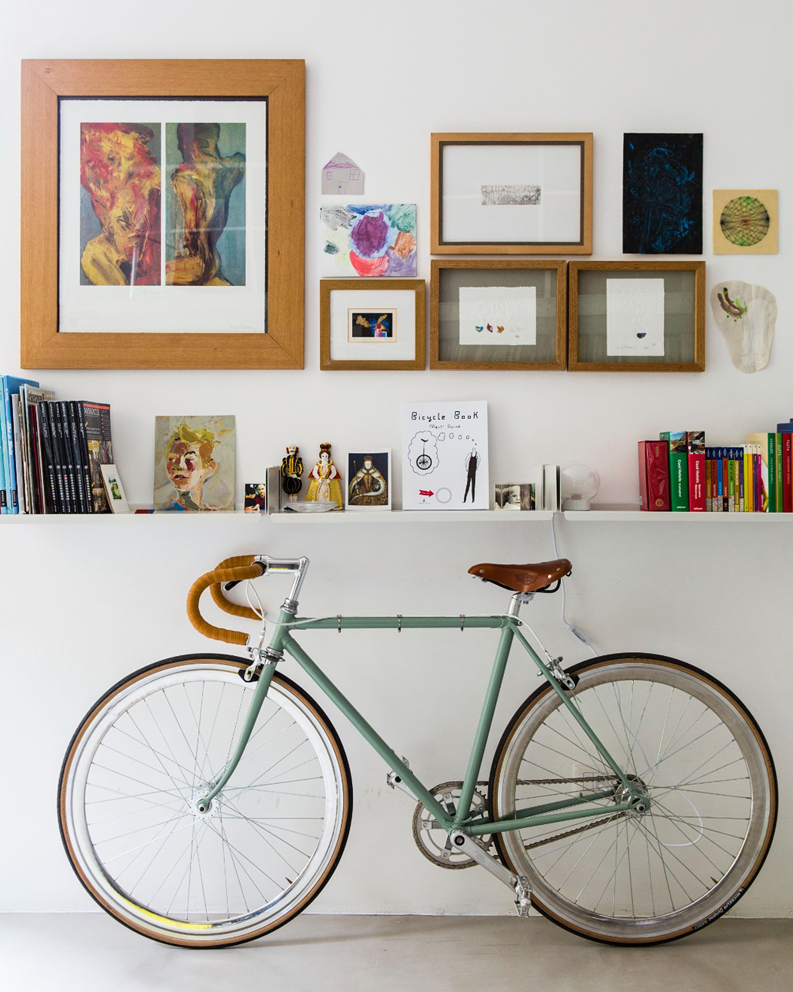 casa-cris_house_rome-italy_interior-bike-design.jpg