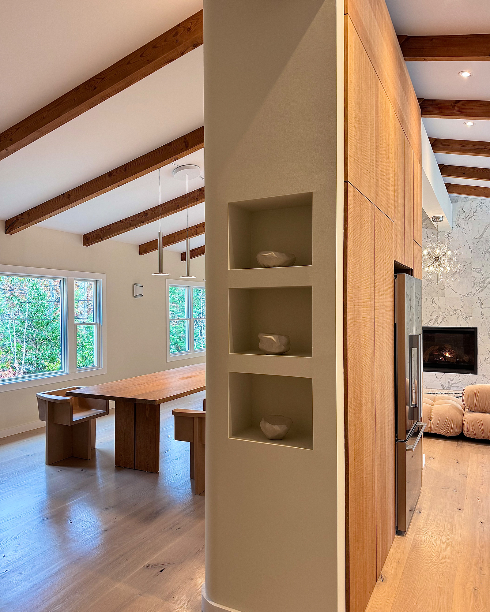hamptons-abode_villa_water-mill-new-york-usa_interior-detail.jpg
