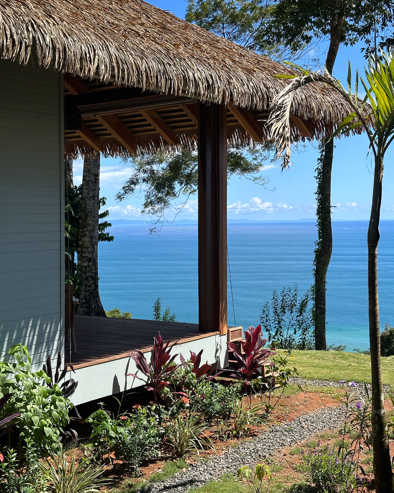 punta-jaguar_bungalow_puntarenas-costa-rica_exterior-terrace.jpg