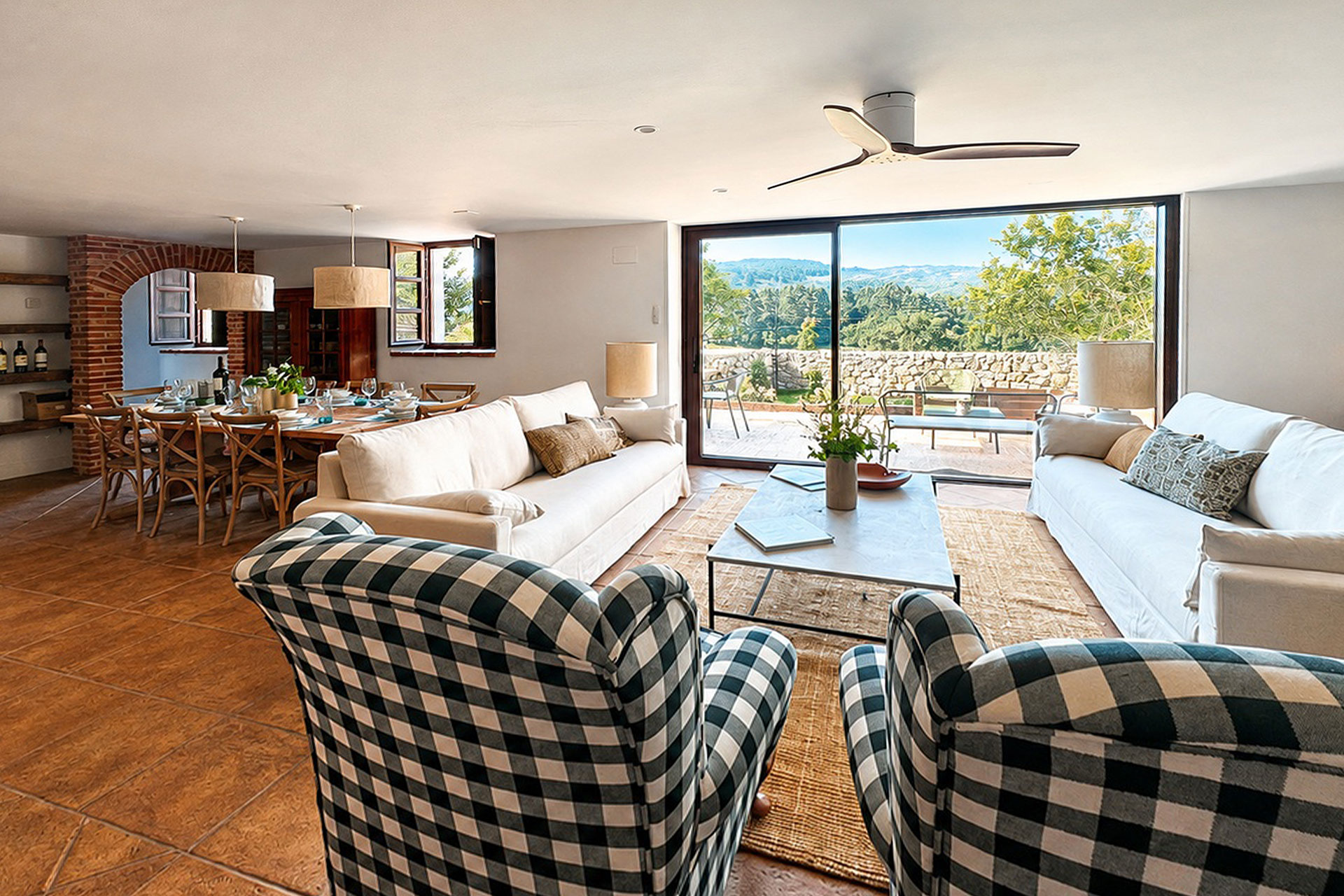 archelon_house_sierra-cantabria-spain_interior.jpg