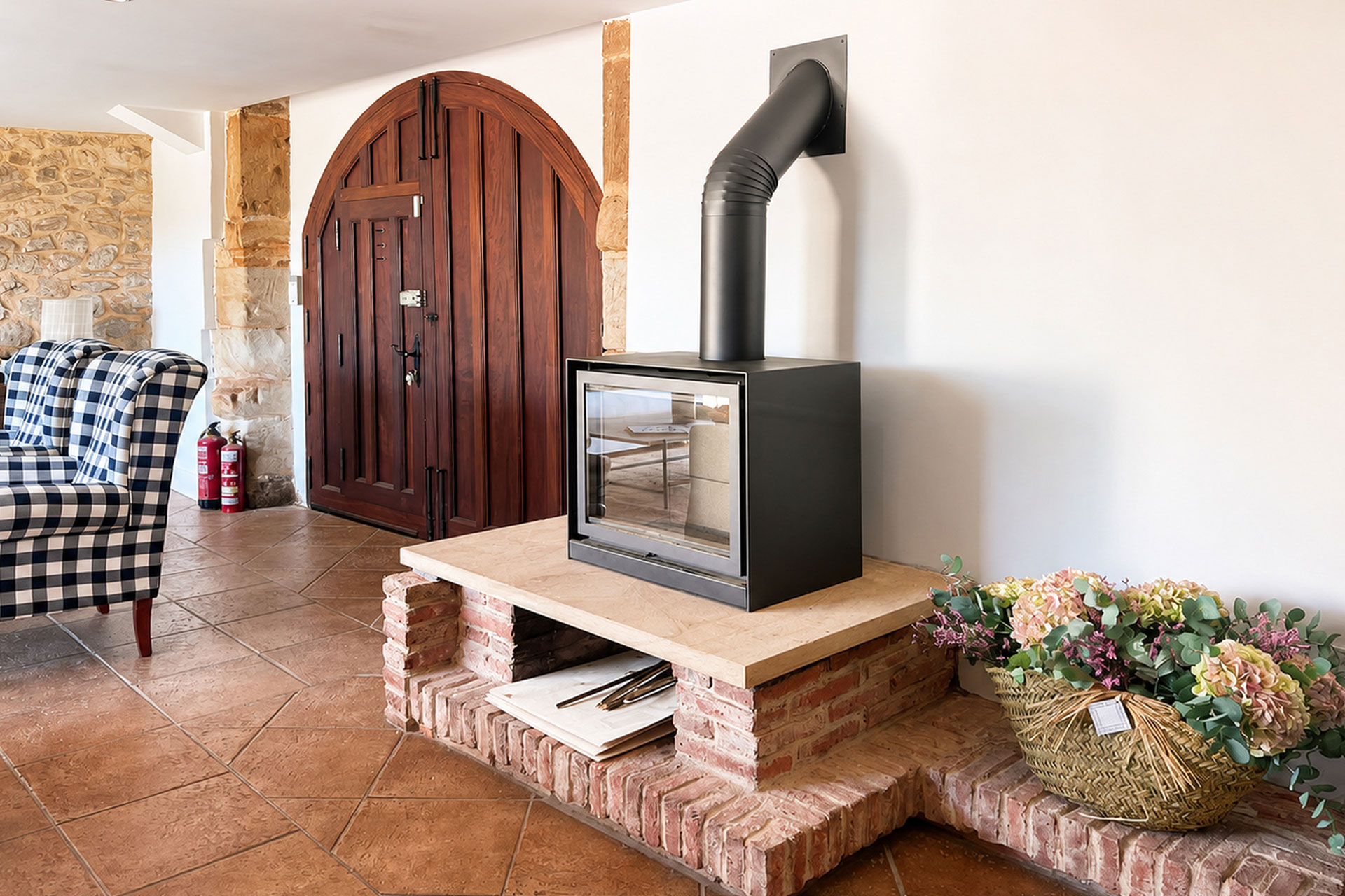 archelon_house_sierra-cantabria-spain_interior-door.jpg