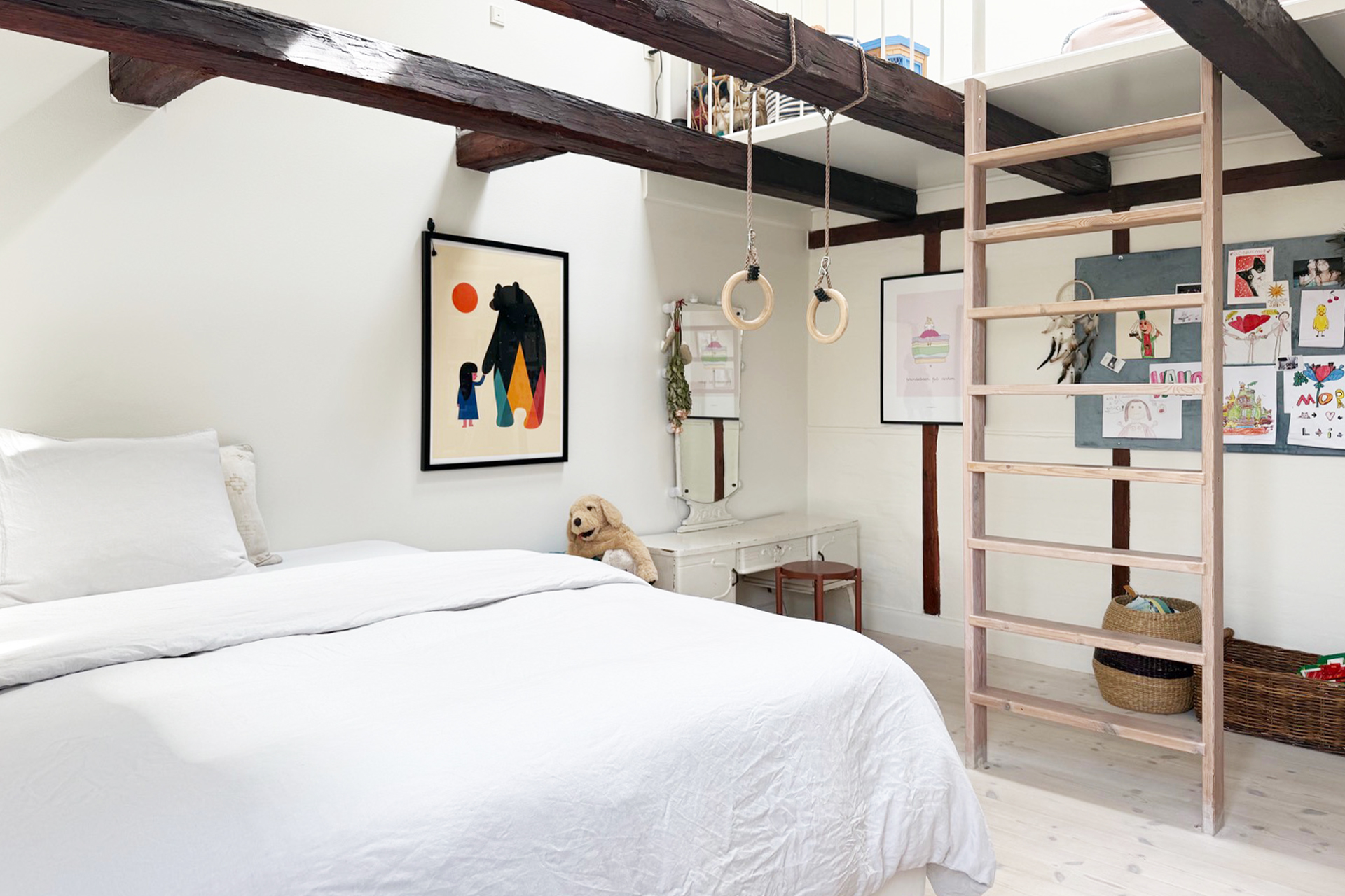 norrebro-designer-home_apartment_København-denmark_interior-bed.jpg