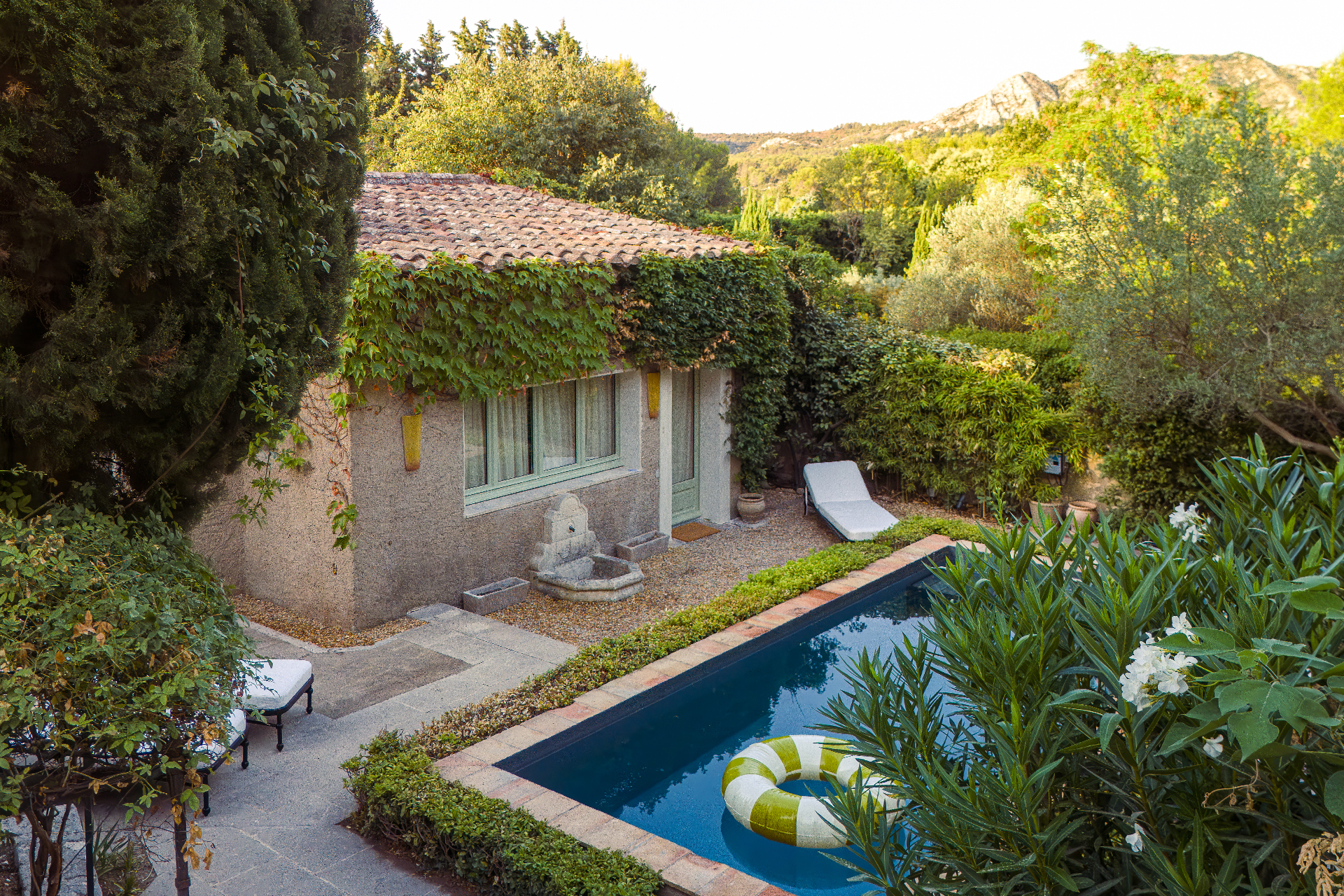 pistou_villa_Provence-Alpes-Côte-d'Azur-france_exterior-facade.jpg