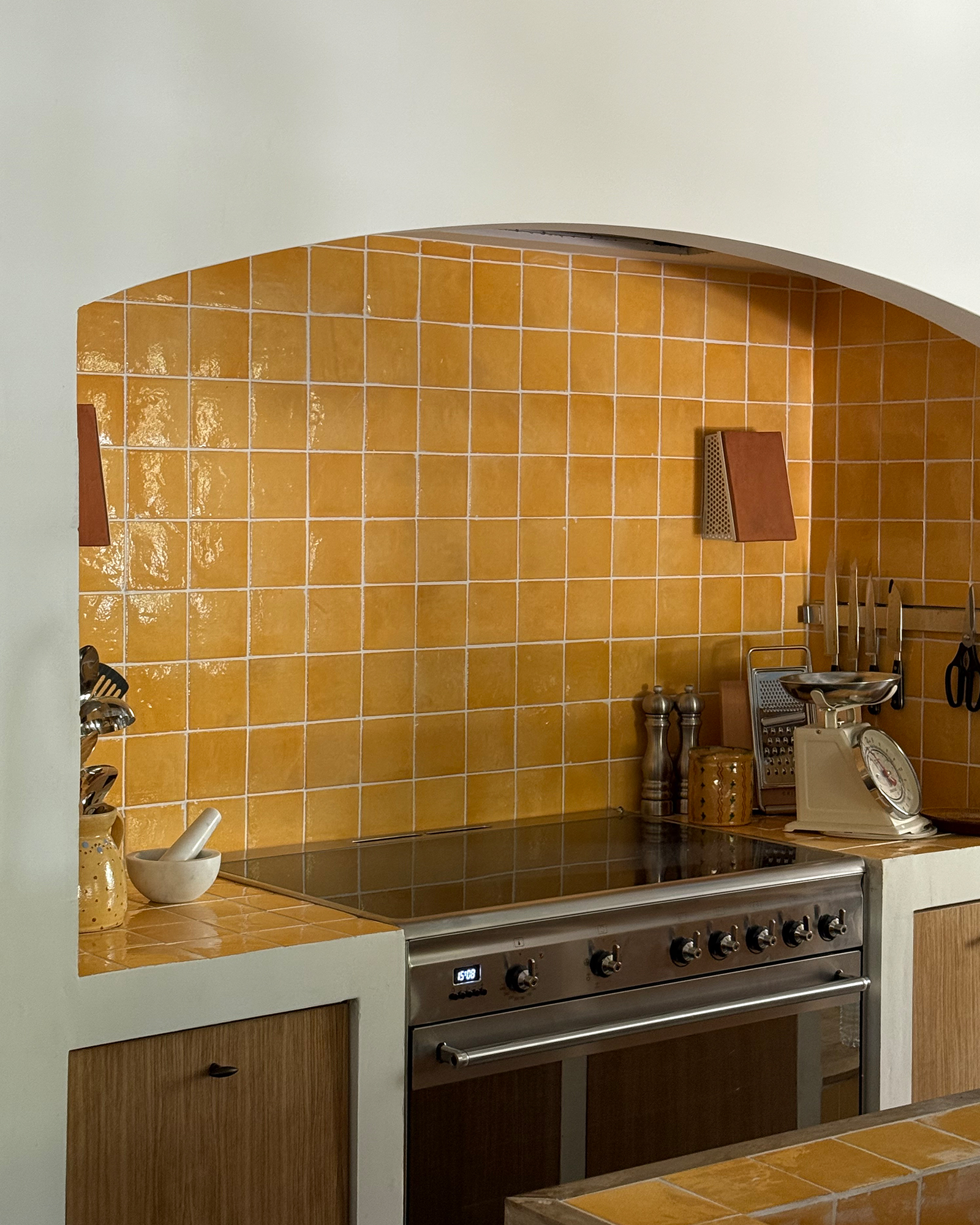 pistou_villa_Provence-Alpes-Côte-d'Azur-france_interior-kitchen-detail.jpg