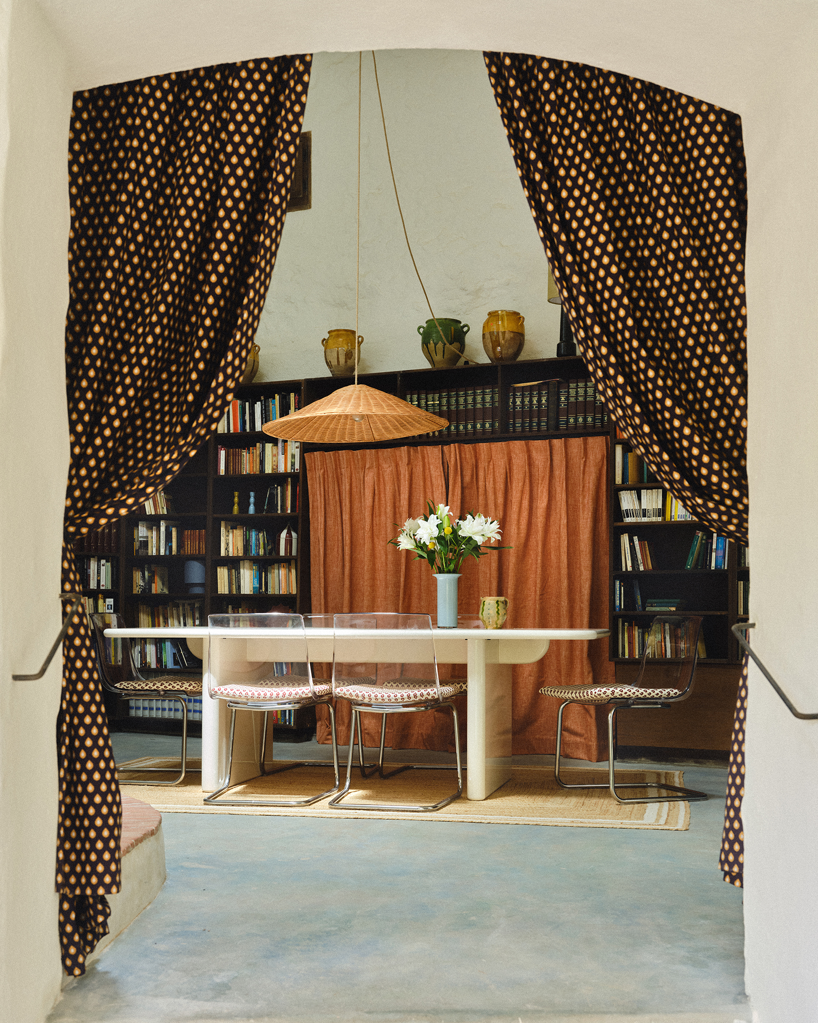 pistou_villa_Provence-Alpes-Côte-d'Azur-france_interior-table.jpg