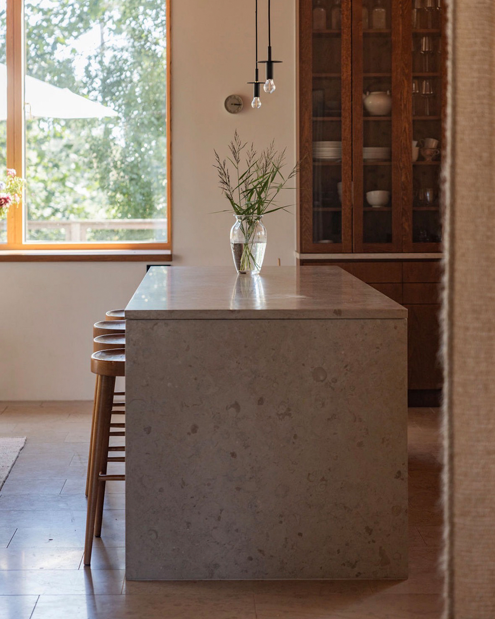 villa-rommunds_villa_gotland-sweden_interior-kitchen.jpg