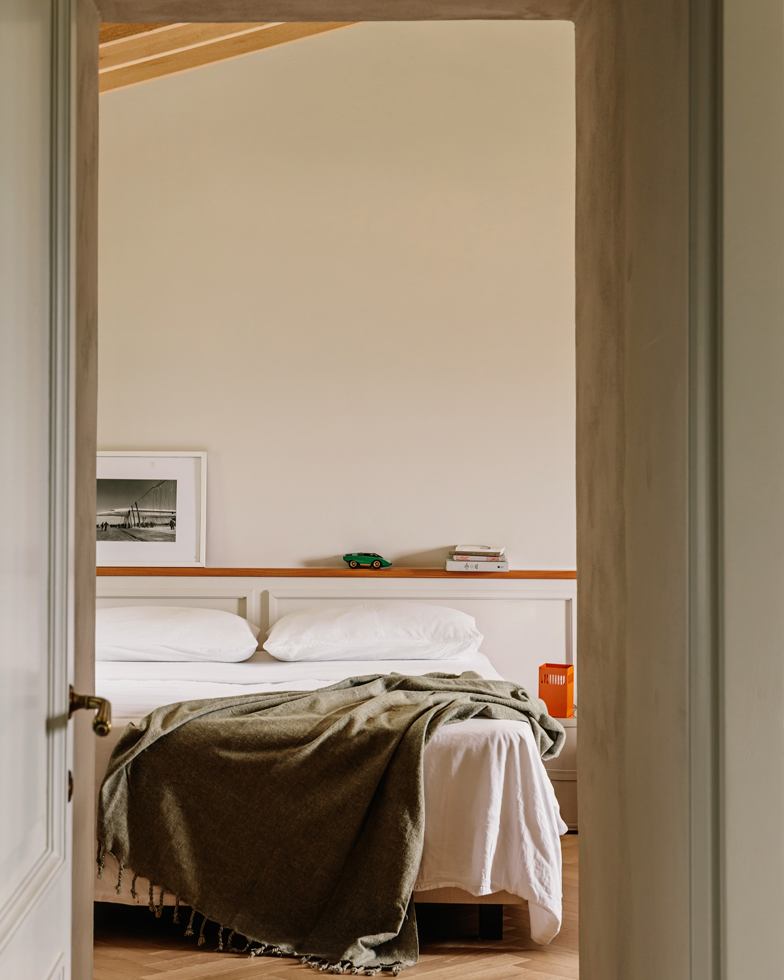 montechiaro_house_lucca-tuscany-italy_interior-bed-room.jpg