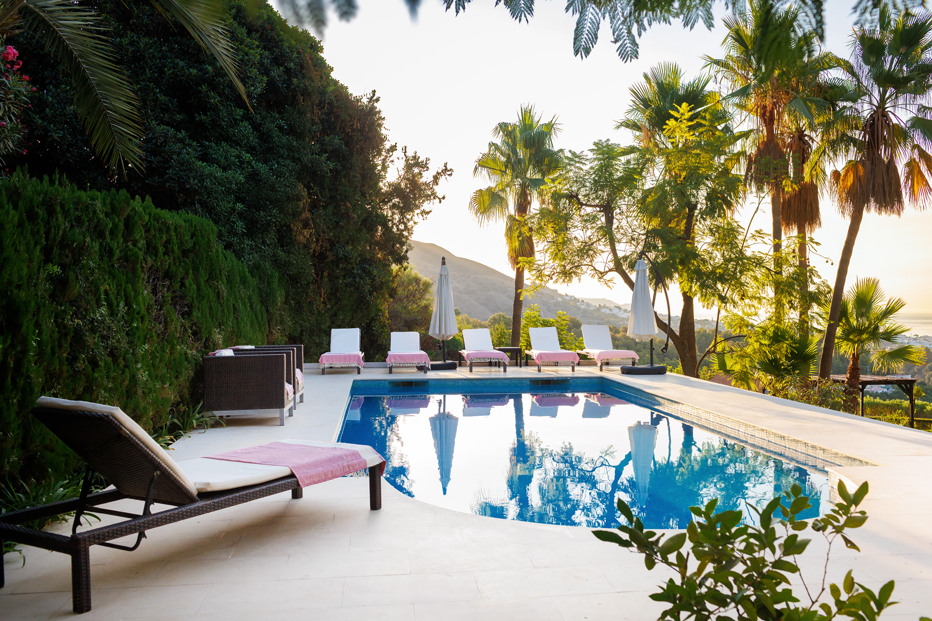finca-parrilla_villa_andalusia-spain_exterior-pool.jpg