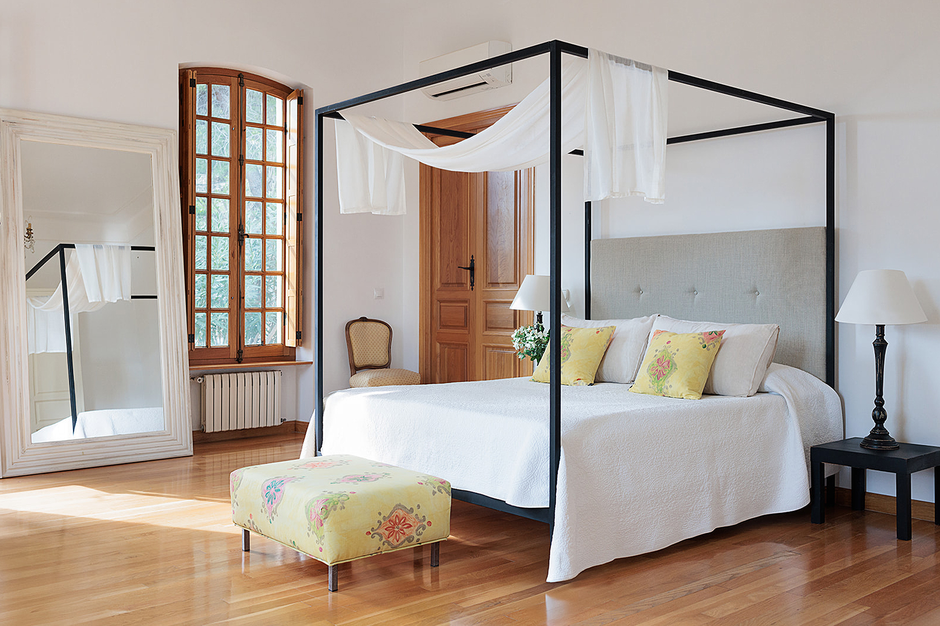 finca-parrilla_villa_andalusia-spain_interior-bed-room-design.jpg