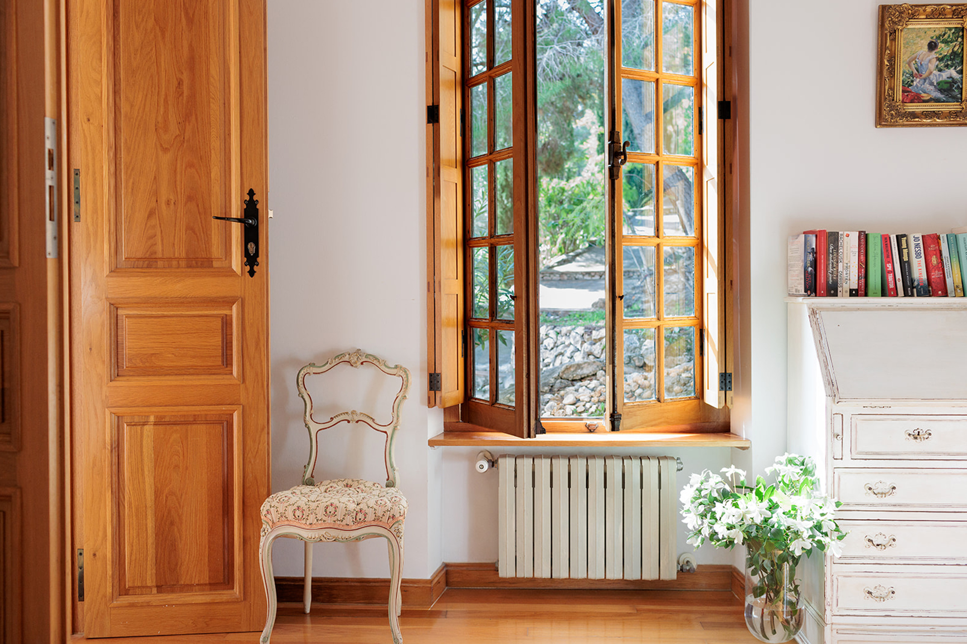 finca-parrilla_villa_andalusia-spain_interior-detail-window.jpg