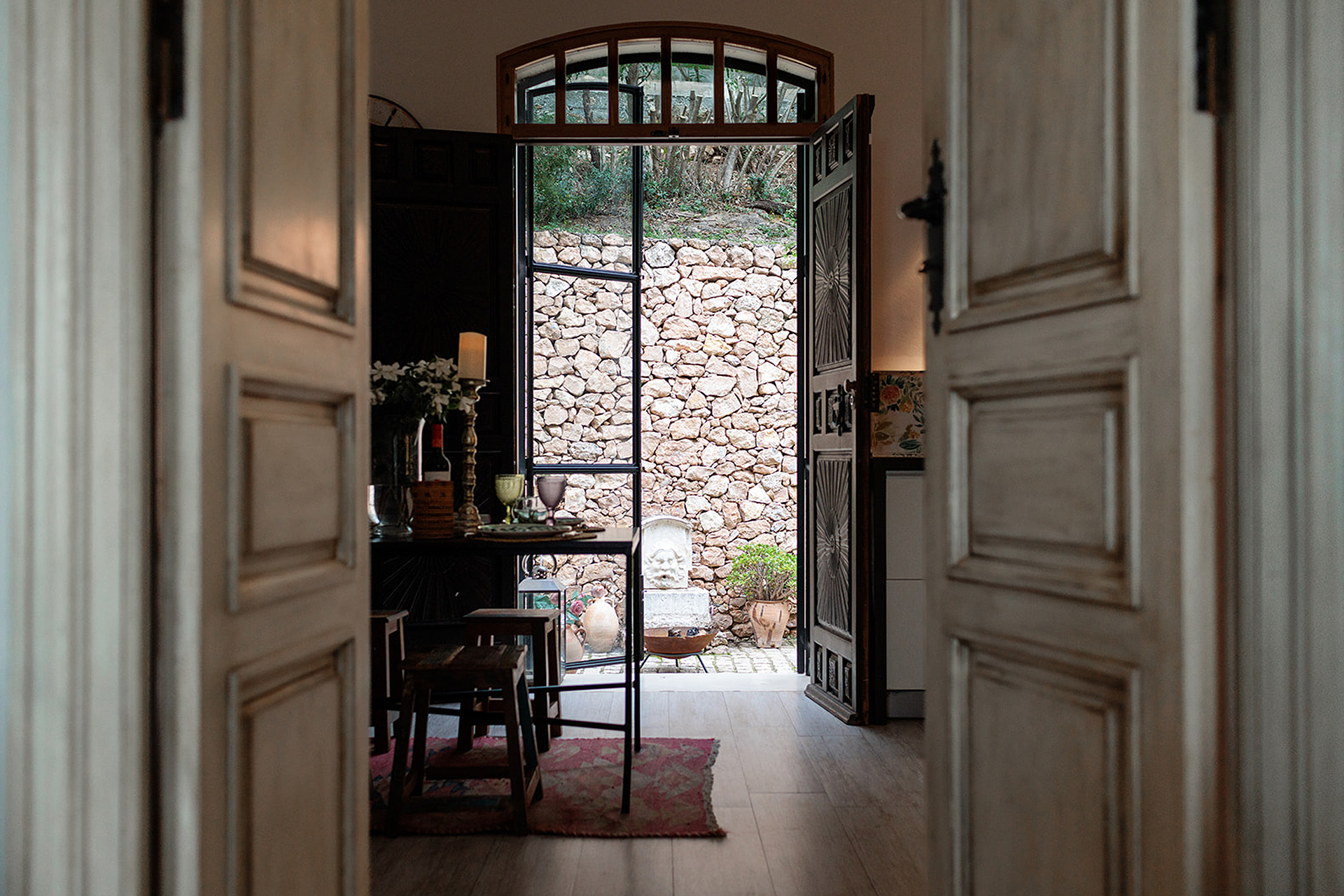 finca-parrilla_villa_andalusia-spain_interior-door.jpg