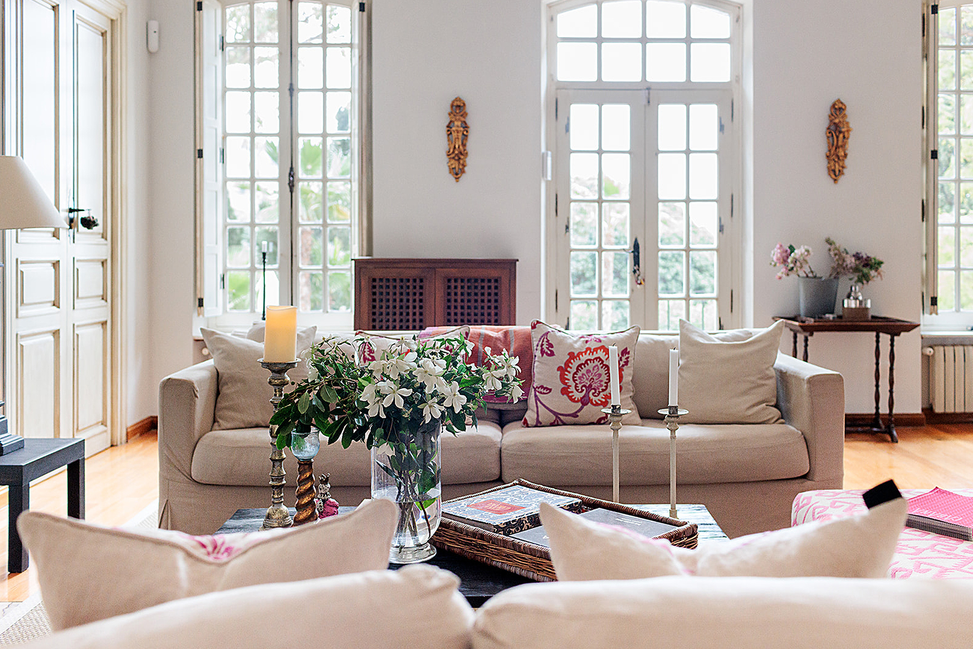 finca-parrilla_villa_andalusia-spain_interior-living-room-design.jpg