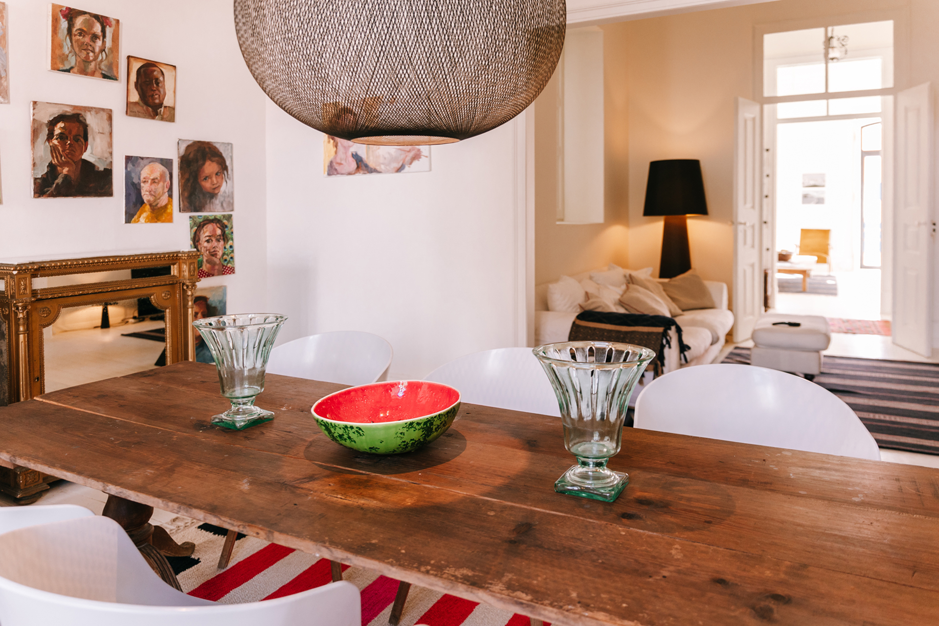 casa-melchior_house_portimao-portugal_melchior-one-interior-sining.jpg