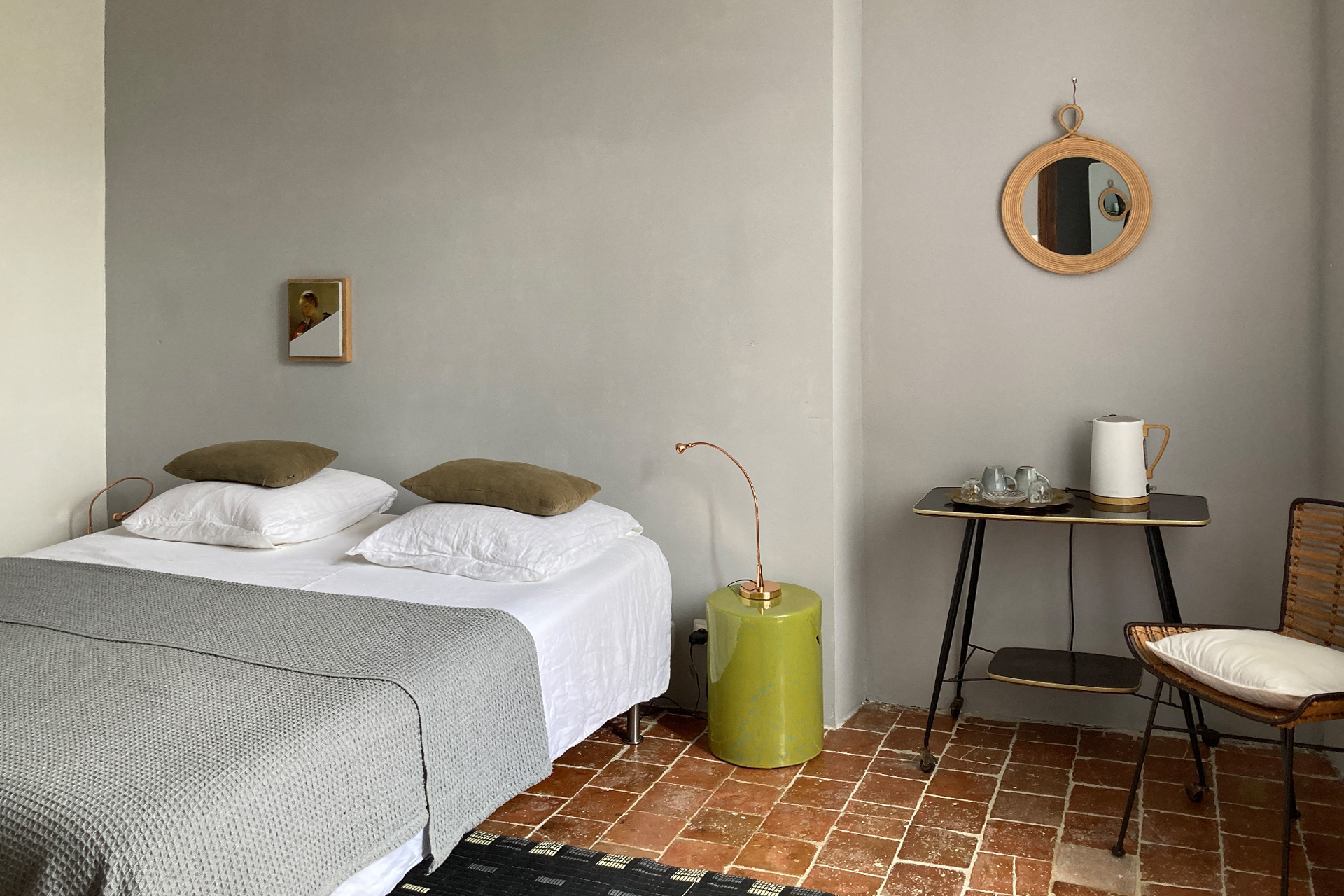 the-linen-mill_bed&breakfast_occitanie-france_suite-la-dure-interior-bedroom.jpg
