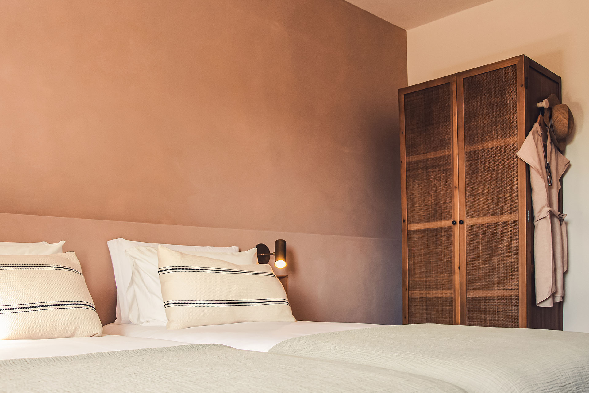 agriturismo-scala_bed-and-breakfast_marche-italy_interior-raggia-8.jpg