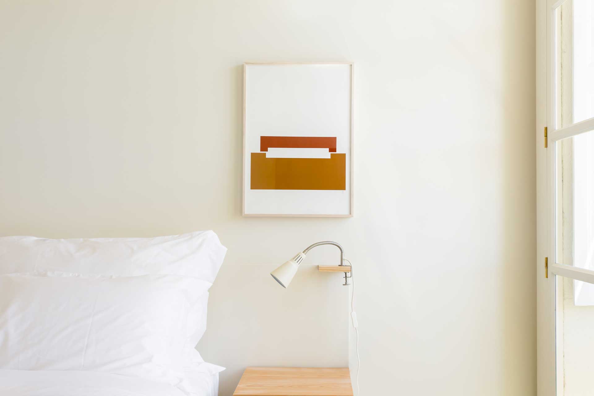 duas-portas-townhouse_small-hotel_porto-portugal_interior-bedroom-2.detail.jpg
