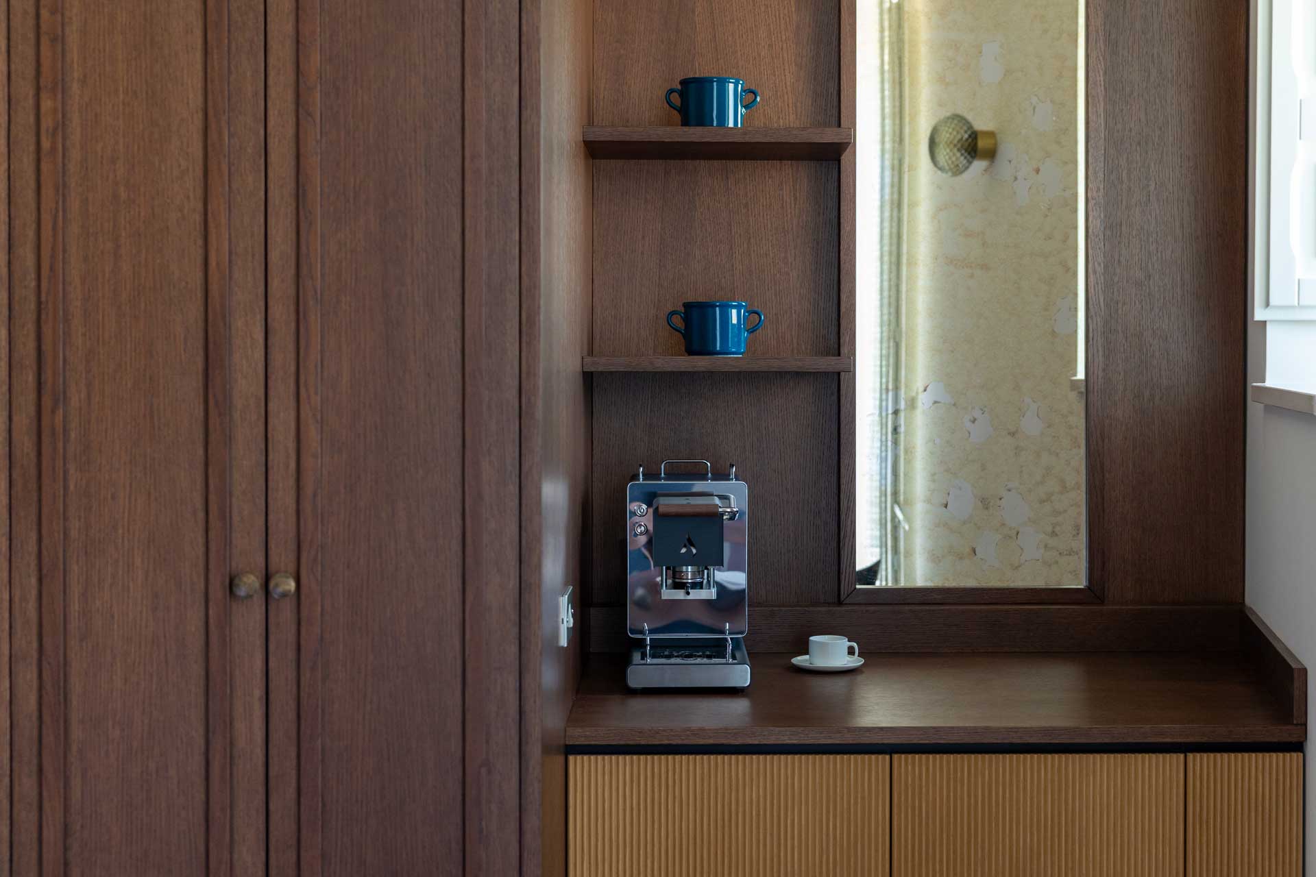 palazzina-gentile_guesthouse_puglia-italy_interior-bedroom-coffee.jpg