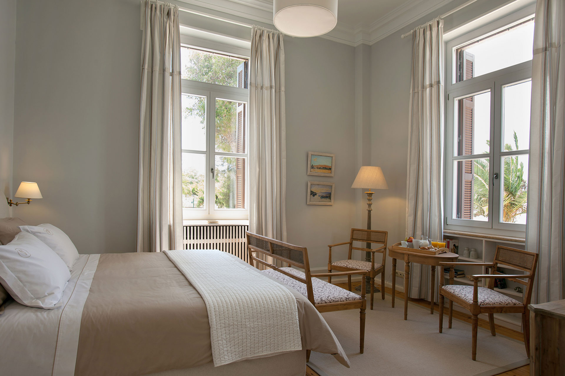 villa-vithania_villa_aegina-greece_interior-bedroom.jpg