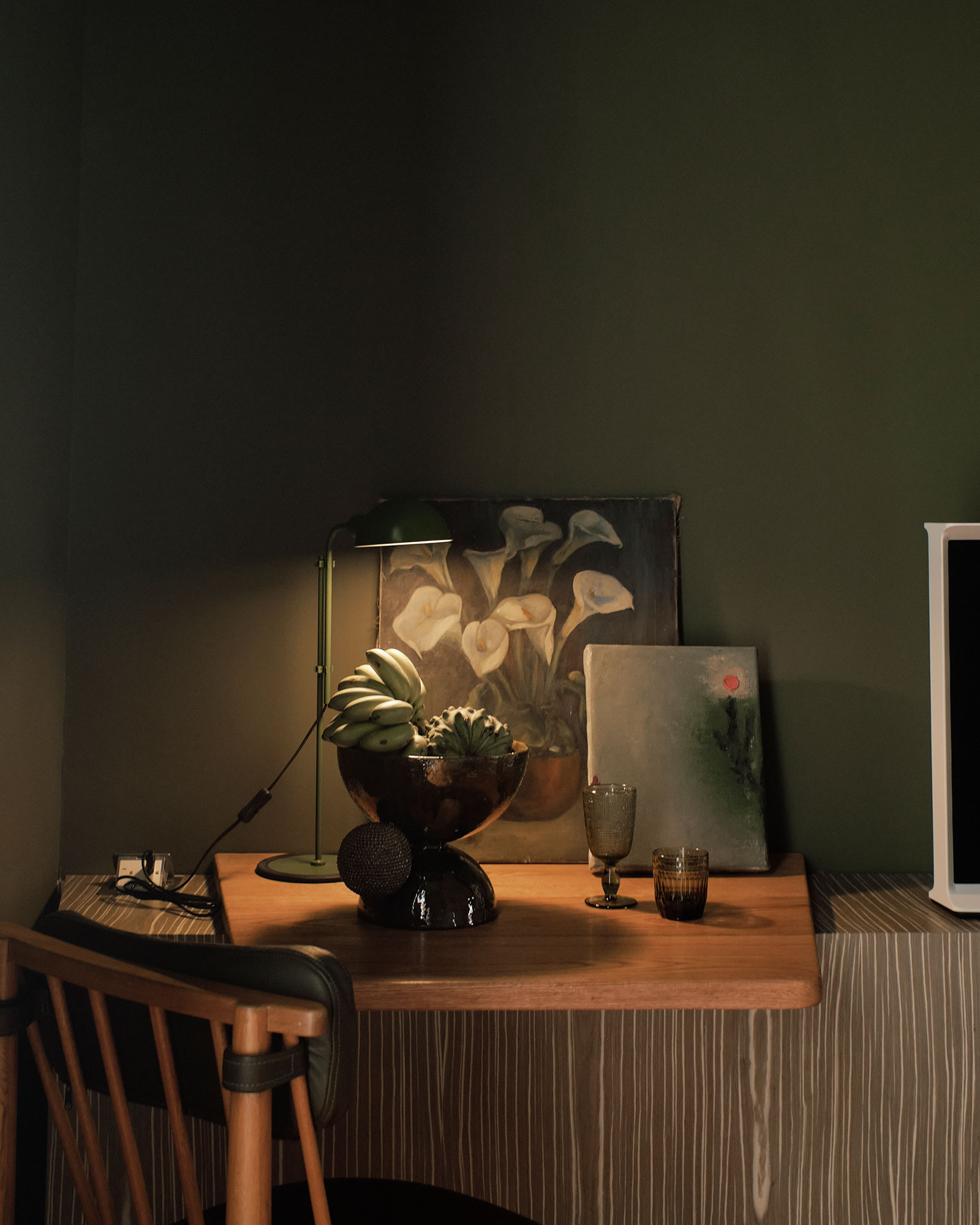 maison-celeste_guesthouse_cdmx-mexico_musgo-room-desk.jpg