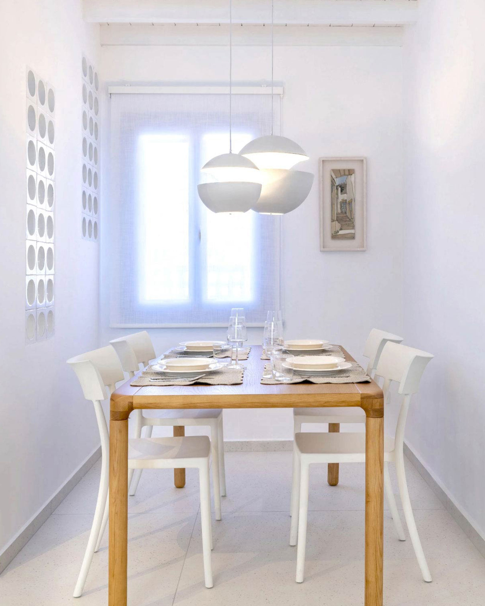 alas-astypalea_house_Astypalea-greece_A3_interior-table.jpg