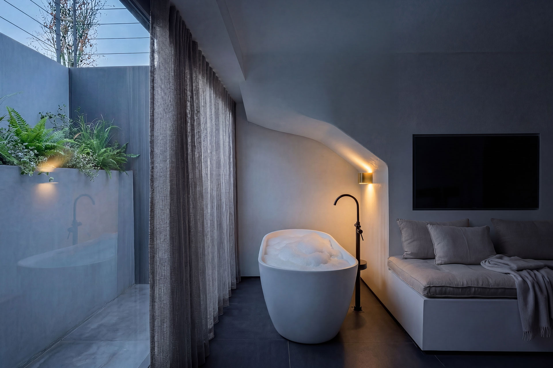 anzo-villas_villa_santorini-greece_interior-blue-bliss-bath-tub.jpg