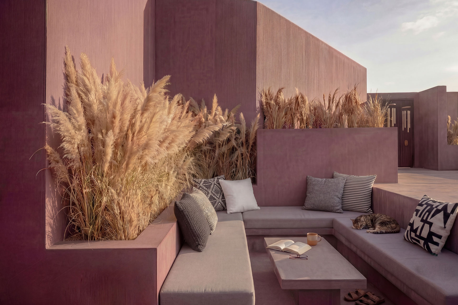 anzo-villas_villa_santorini-greece_secret-garden-villa_exterior.jpg