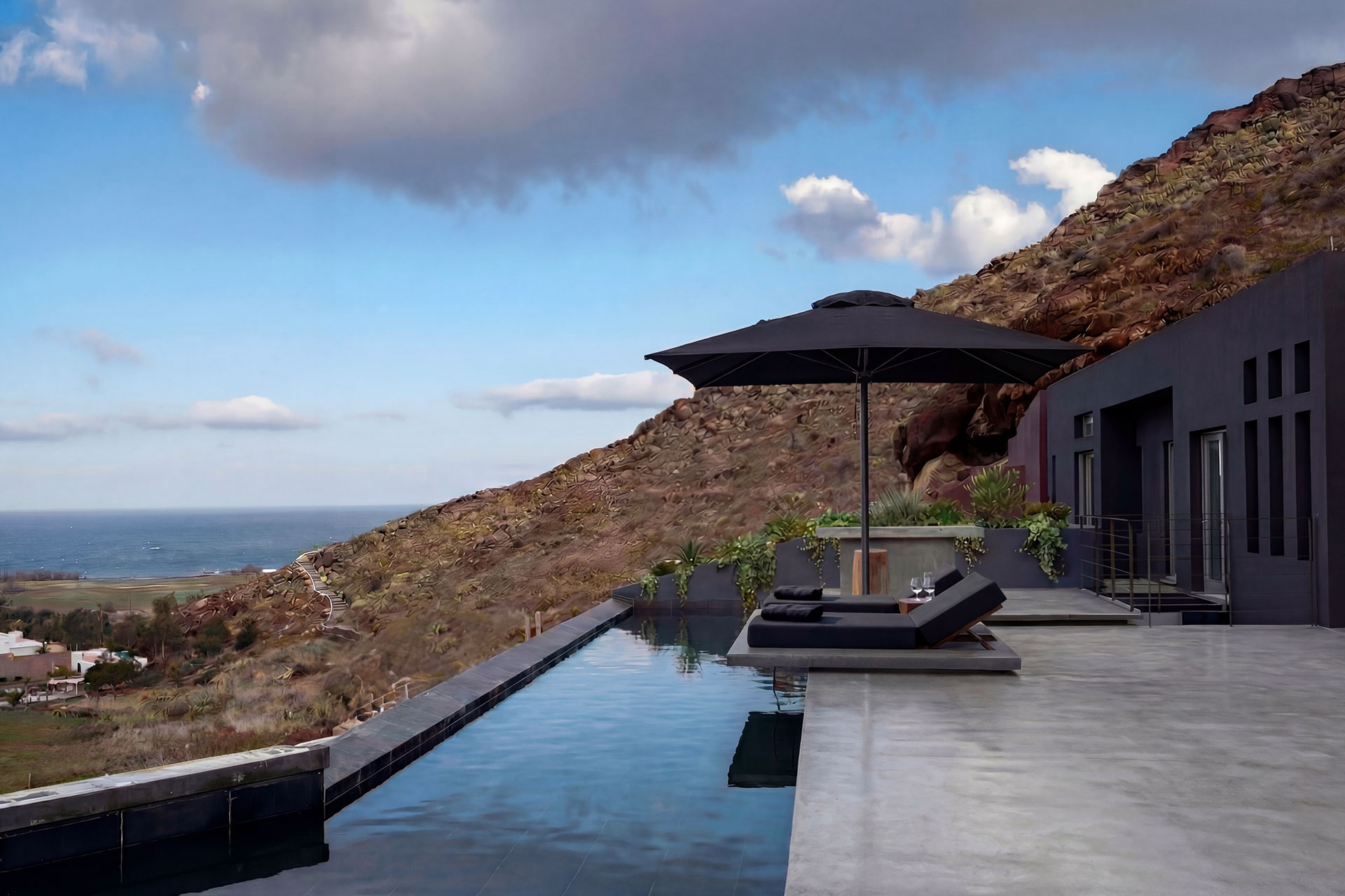 anzo-villas_villa_santorini-greece_secret-garden-villa_exterior-pool.jpg