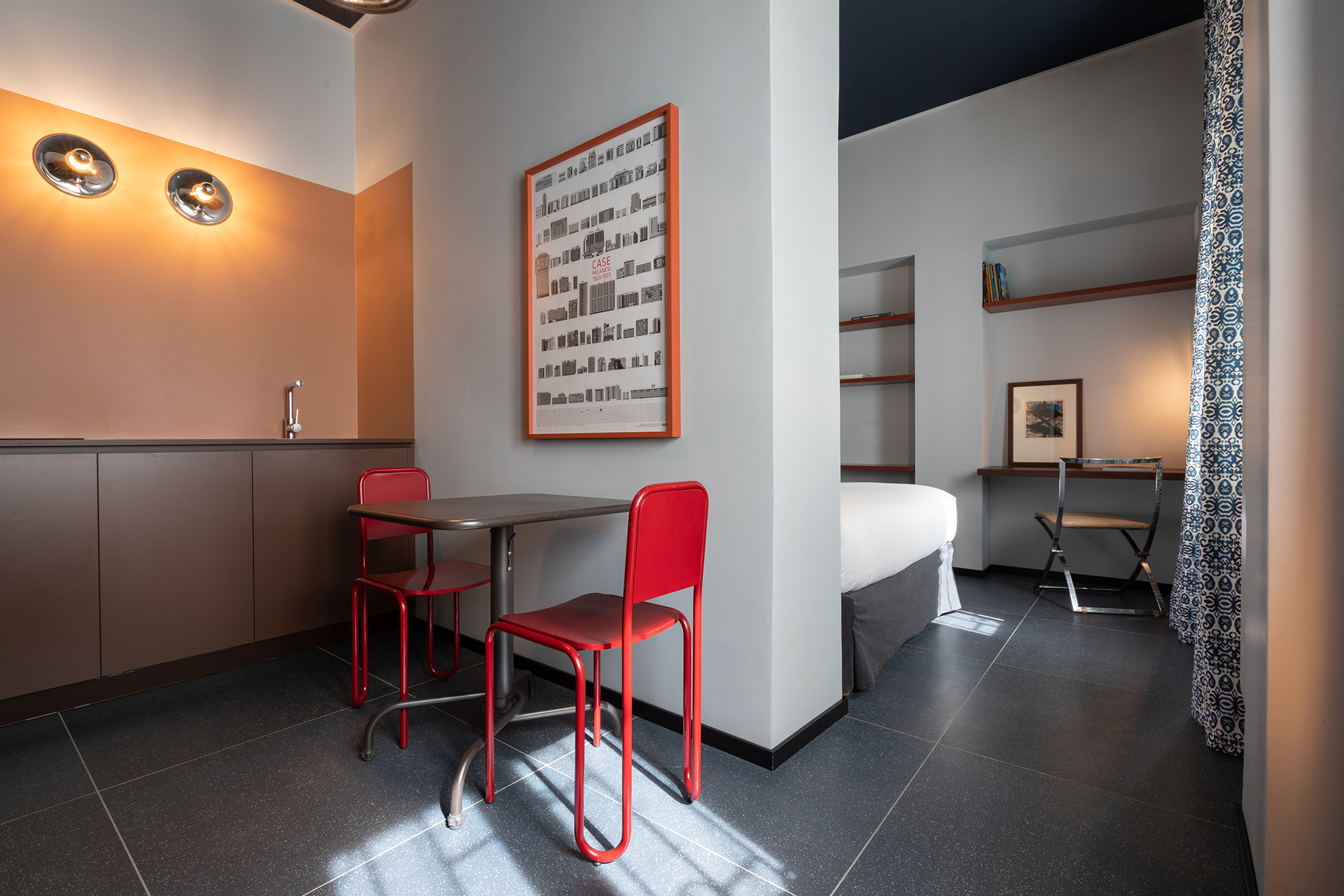 la-favia-milano_small-hotel_milano-italy_interior-bed-room-space.jpg