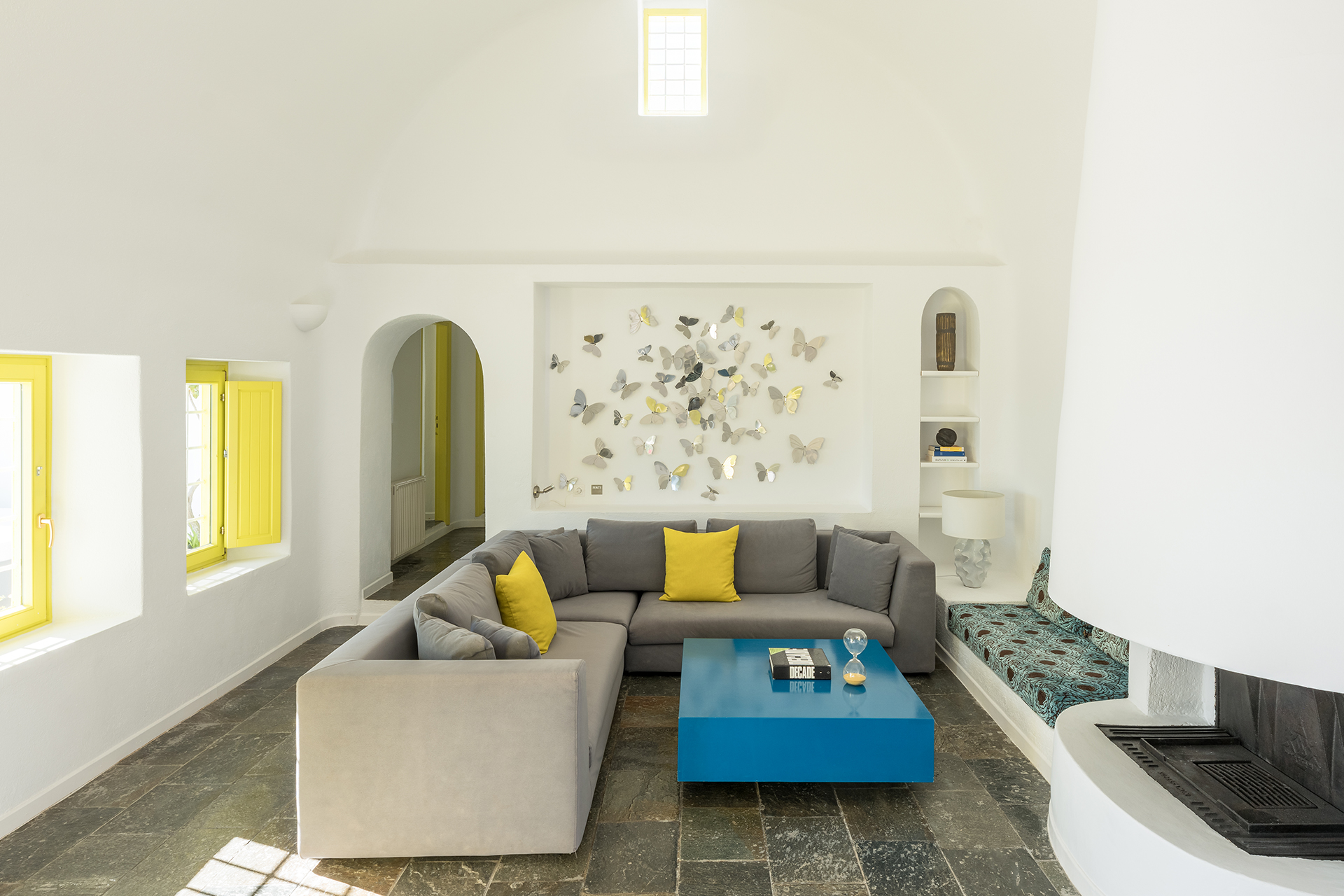 ftelari-villa_villa_oia-santorini-greece_interior.jpg