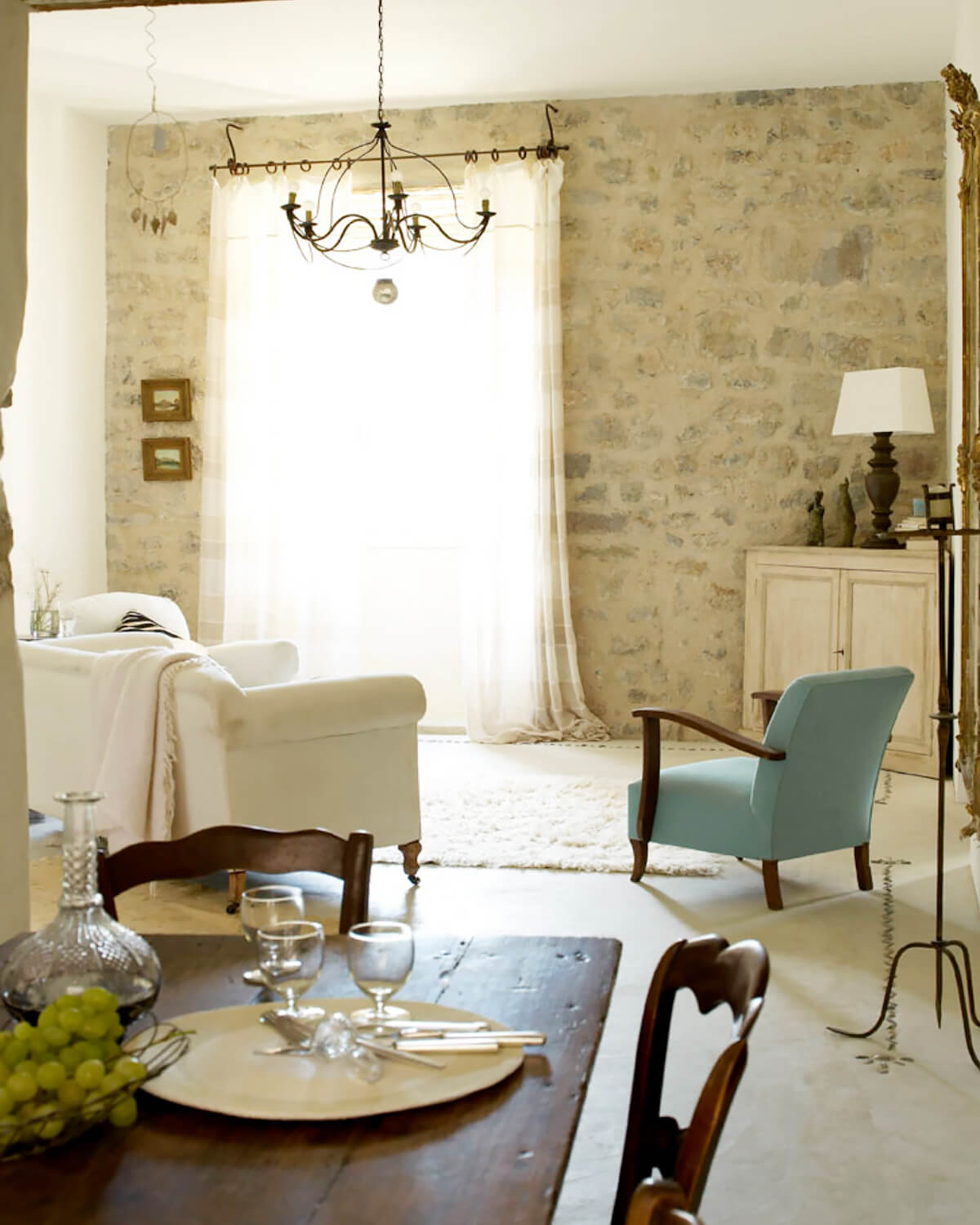 70eea3924b4d3eaf5ea4b38a882358d62a21487a.jpg