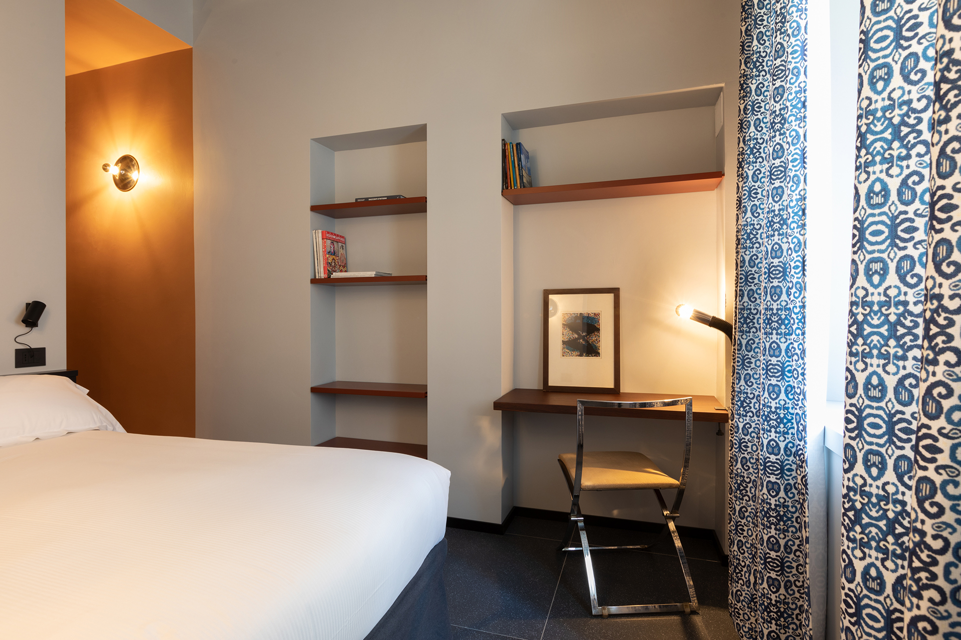 la-favia-milano_small-hotel_milano-italy_interior-bedroom.jpg