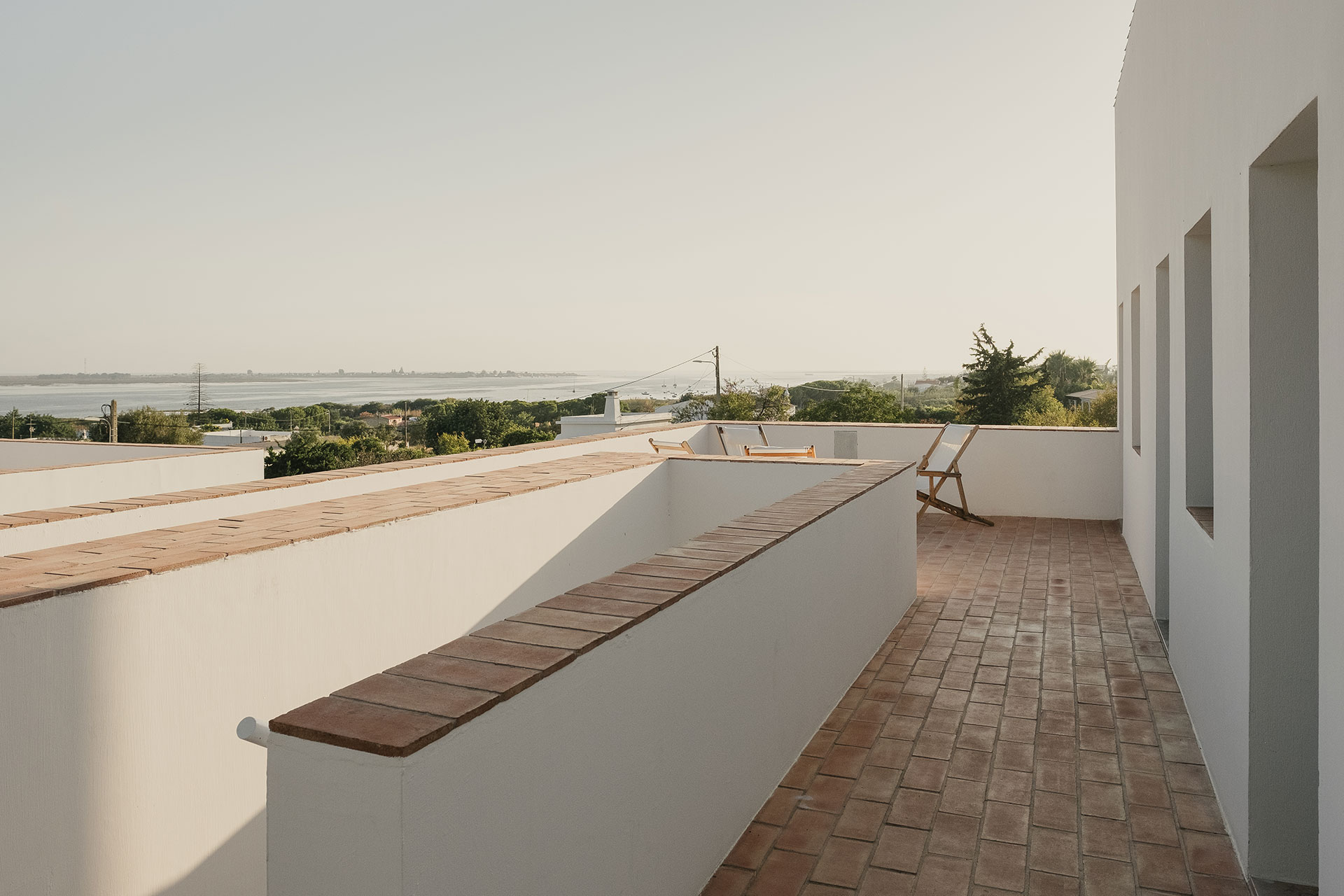 casa-modesta_small-hotel_faro-portugal_exterior-view.jpg