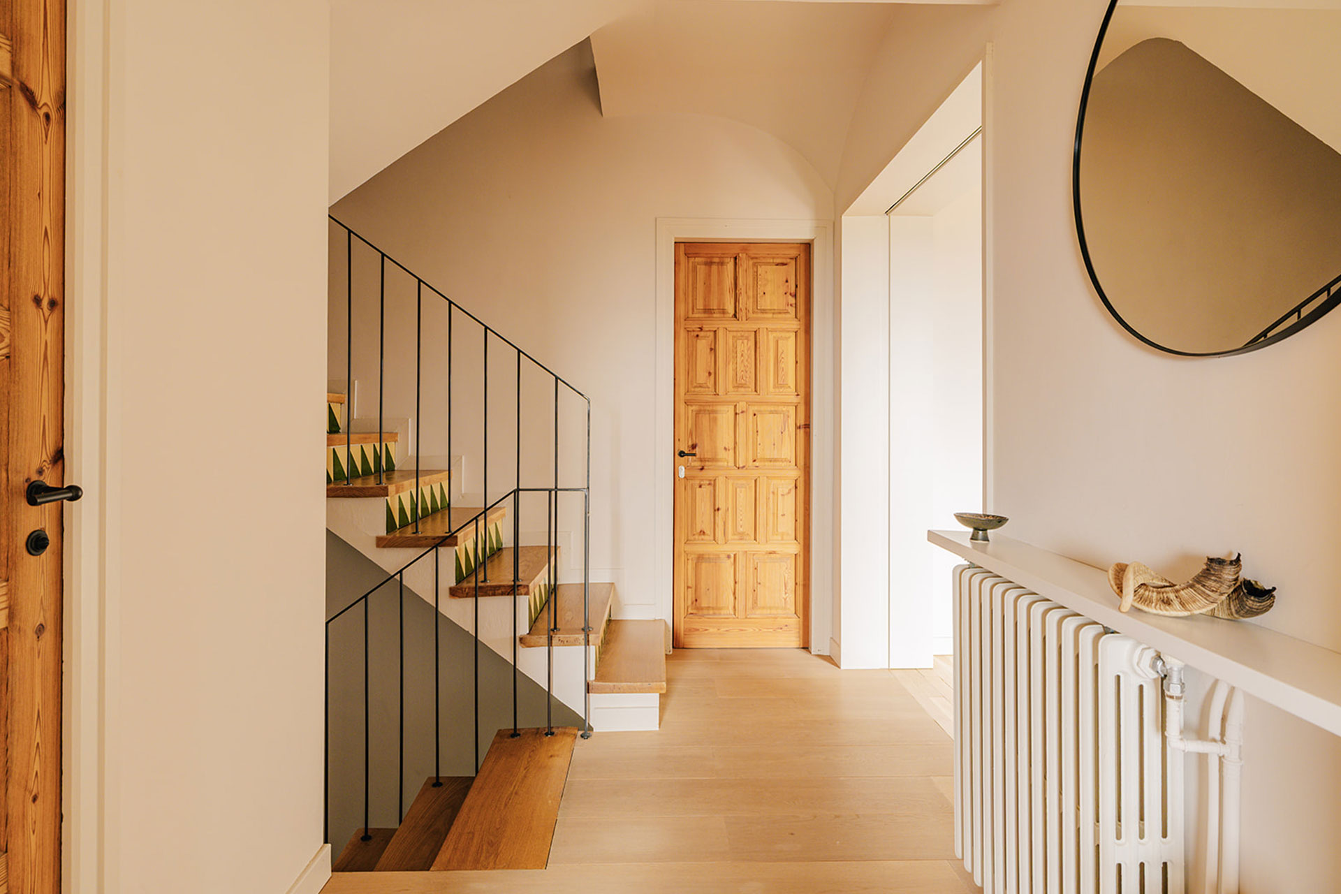 puig-castellar_country-house_catalonia-spain_interior-entrance.jpg